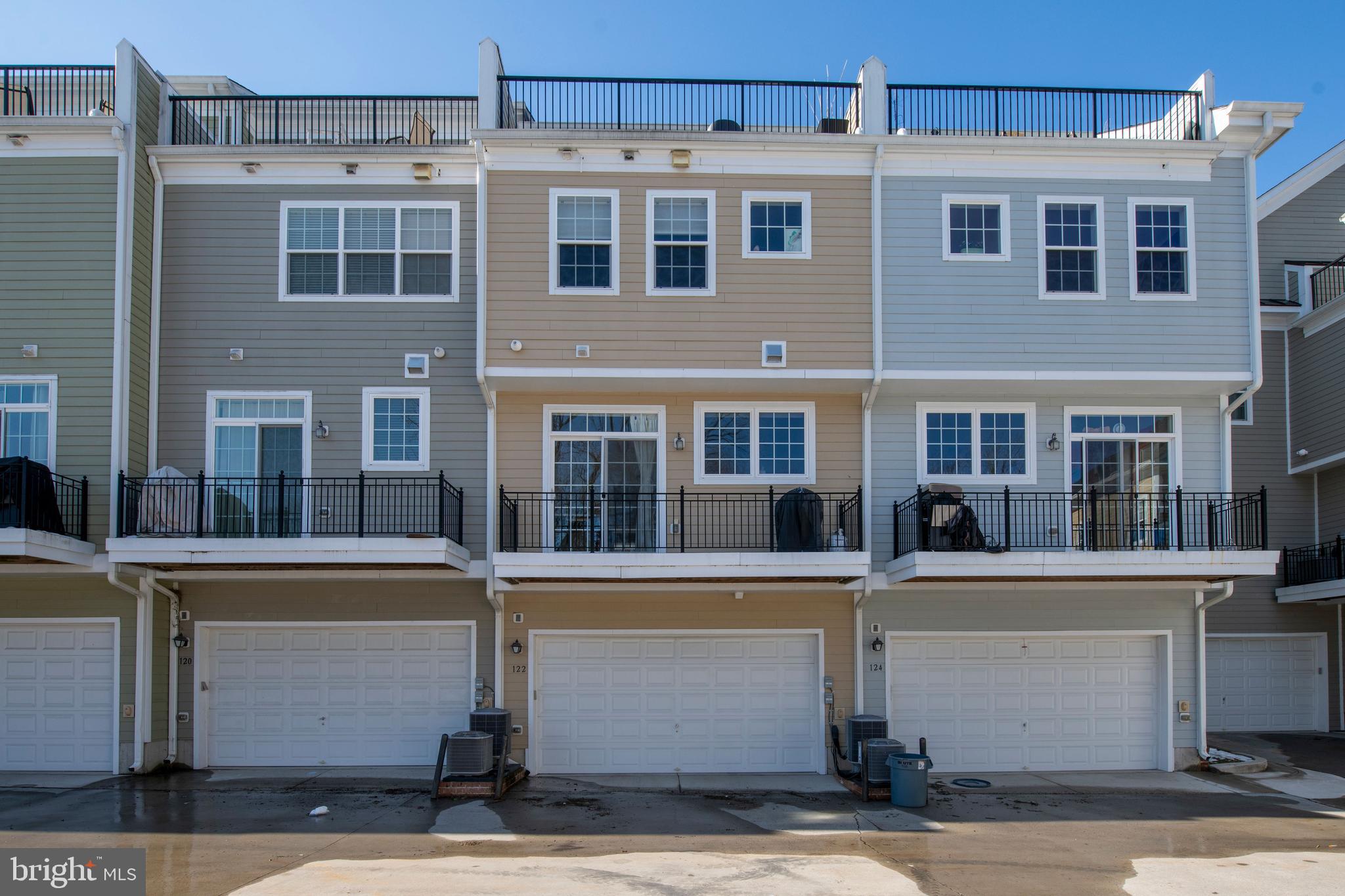 TOWSON - Residential