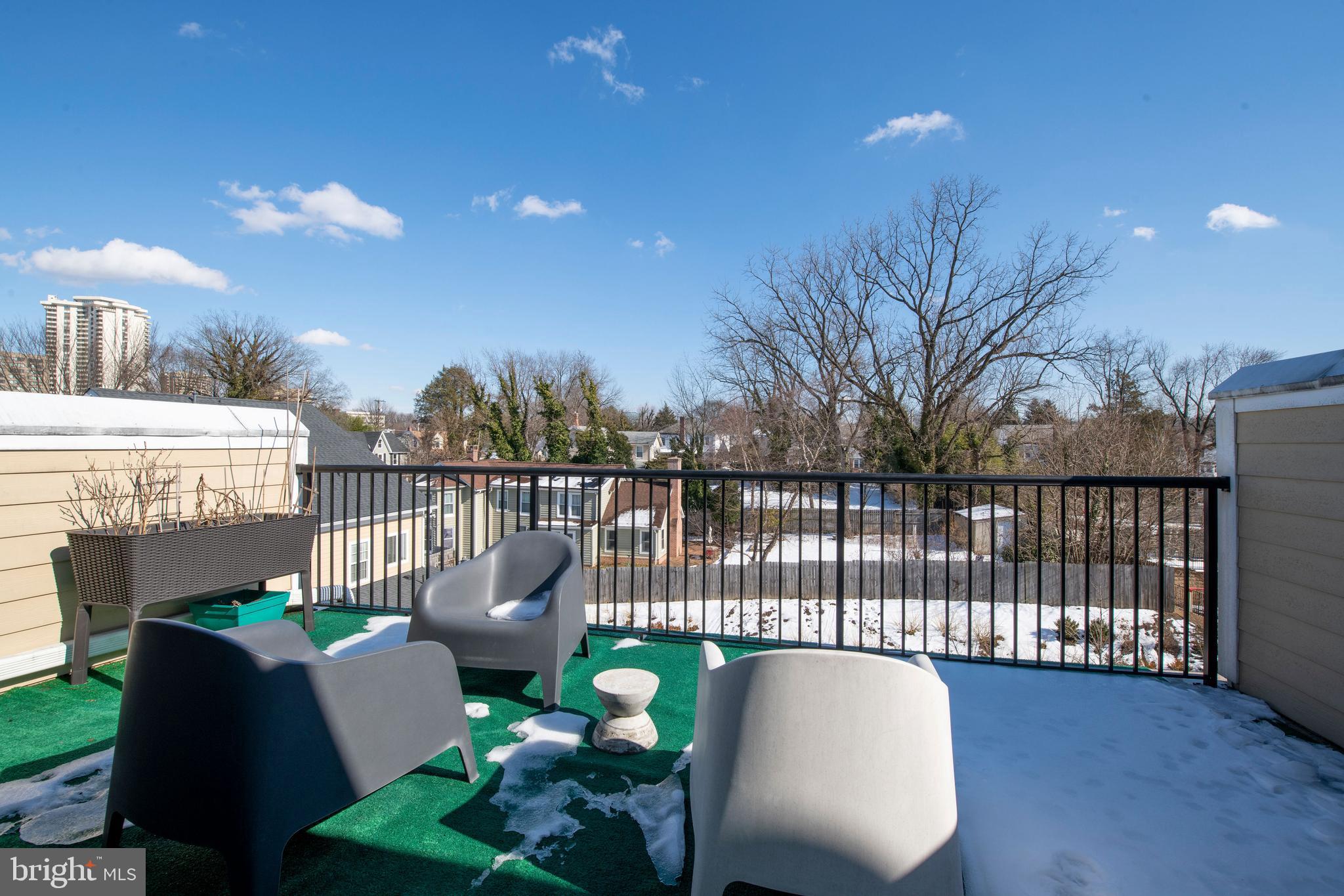 TOWSON - Residential