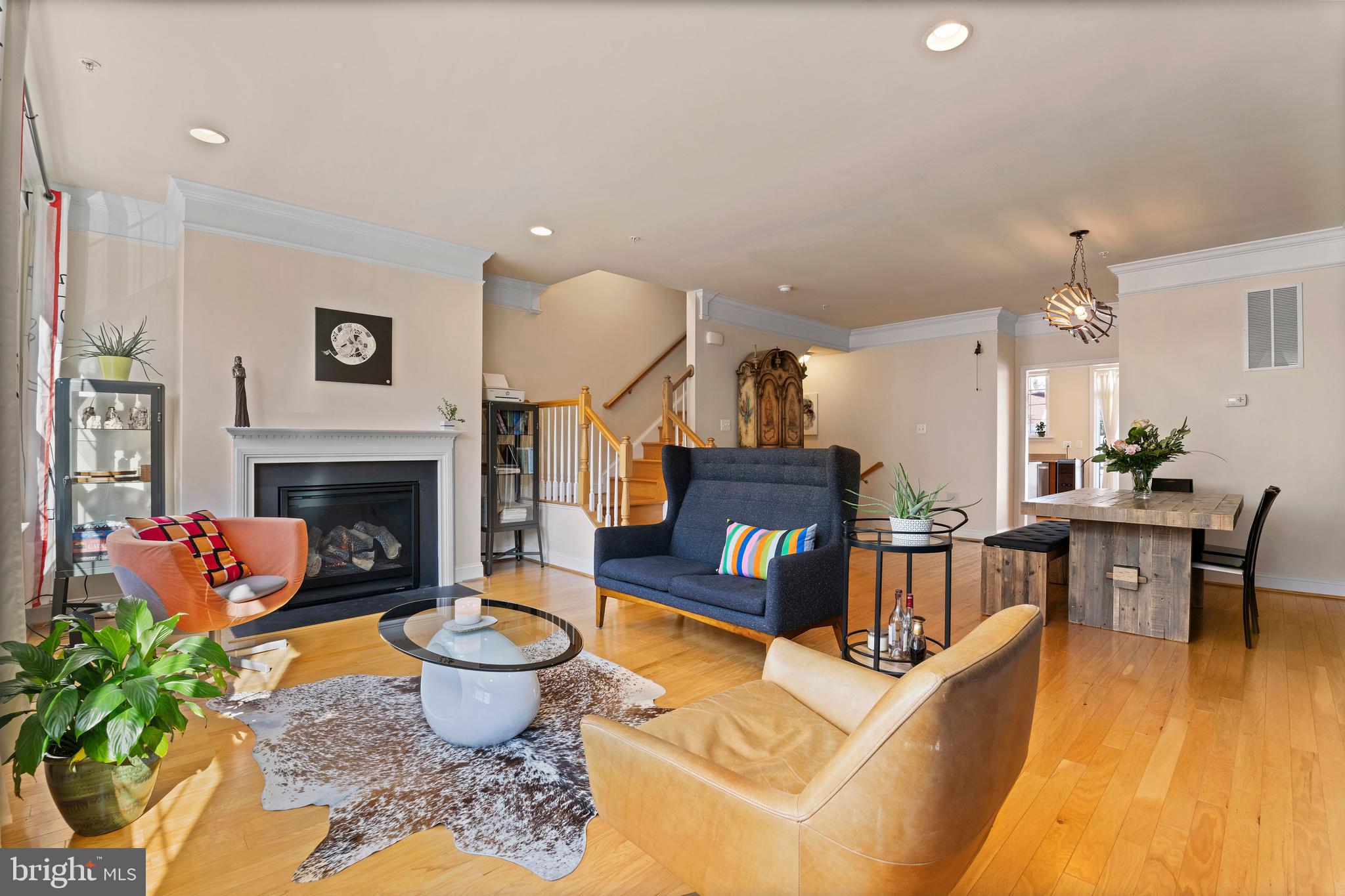 TOWSON - Residential