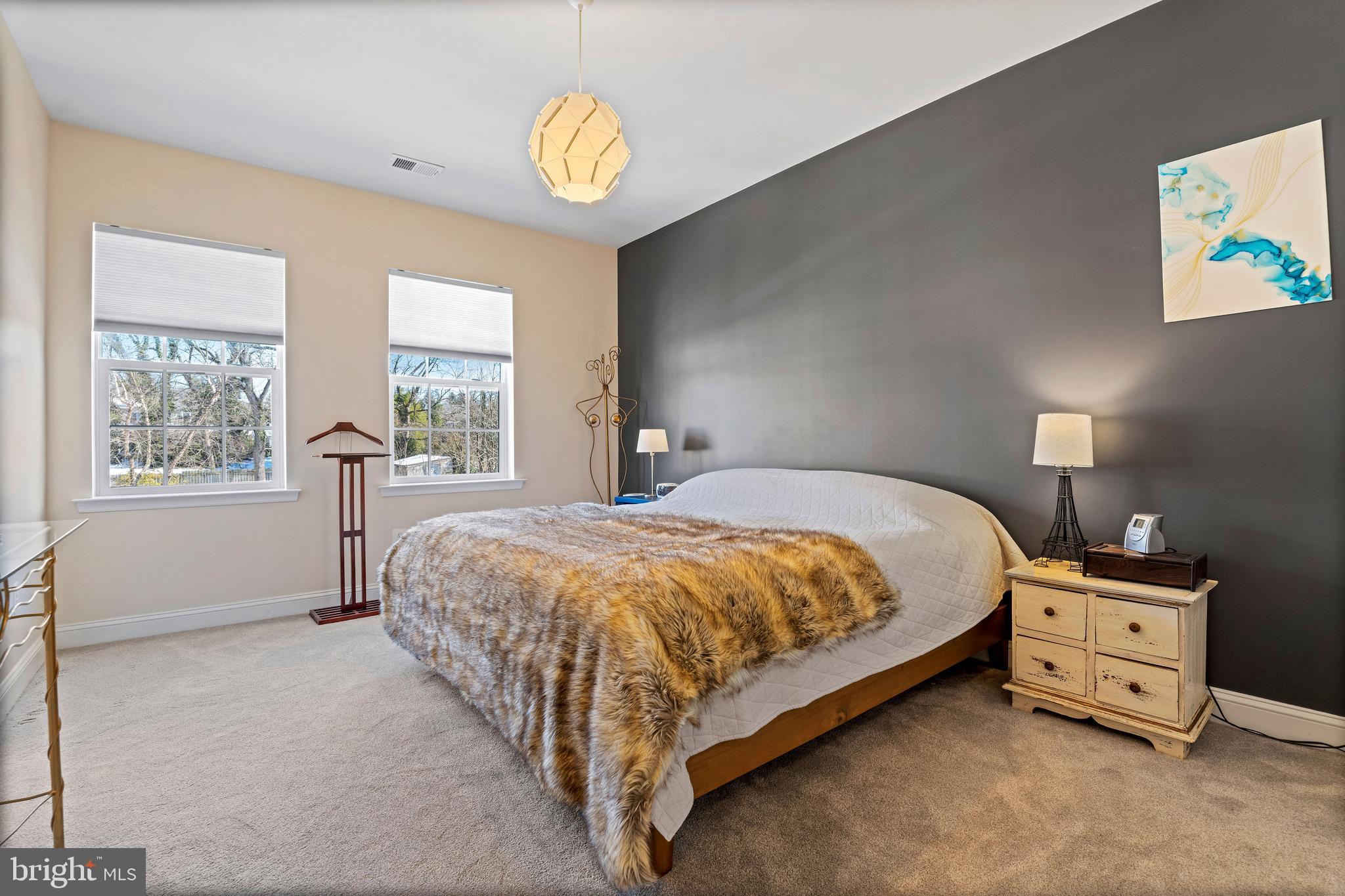 TOWSON - Residential