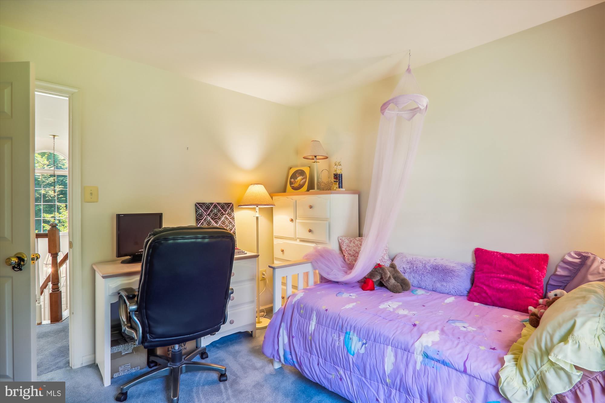 NAPLES MANOR - Residential