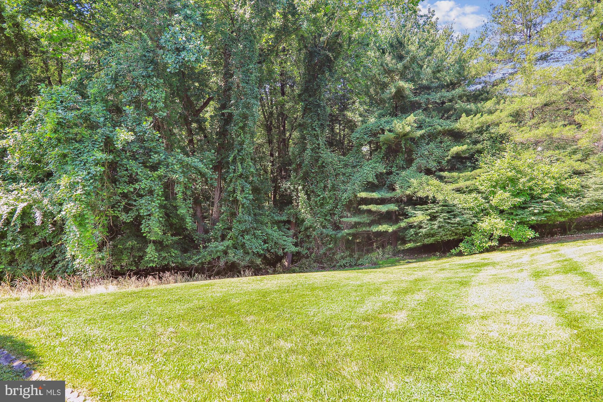 NAPLES MANOR - Residential