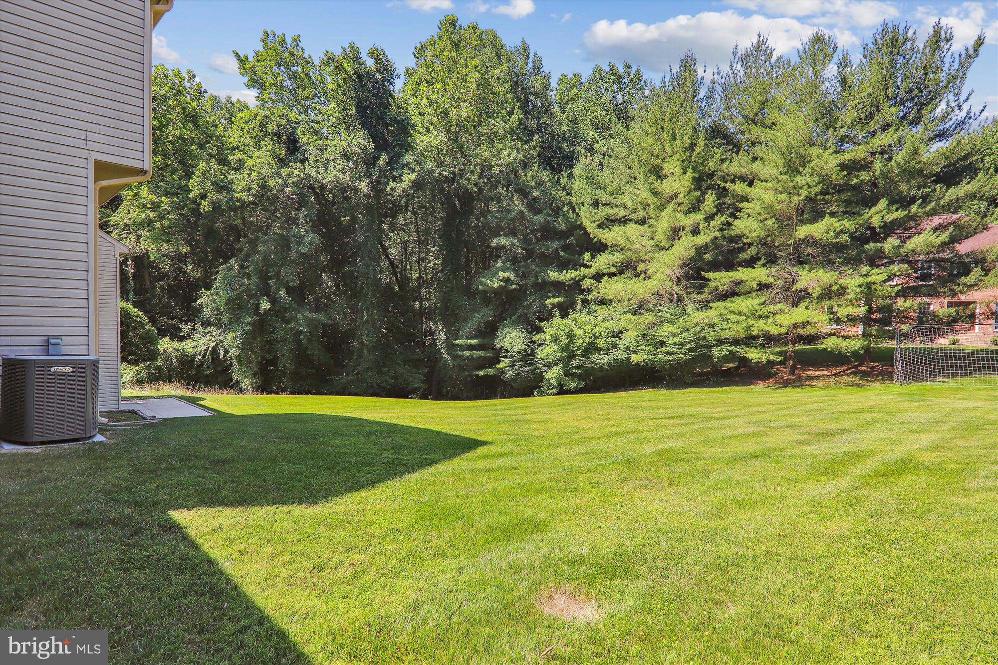 NAPLES MANOR - Residential