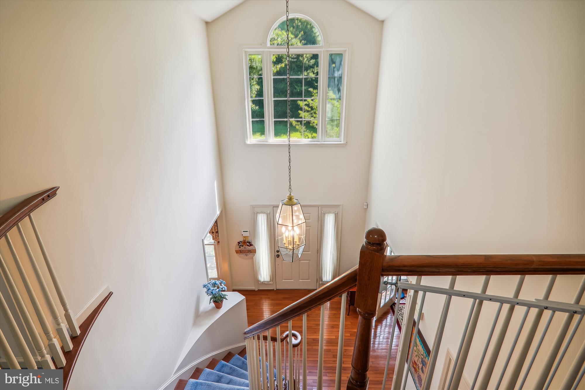 NAPLES MANOR - Residential