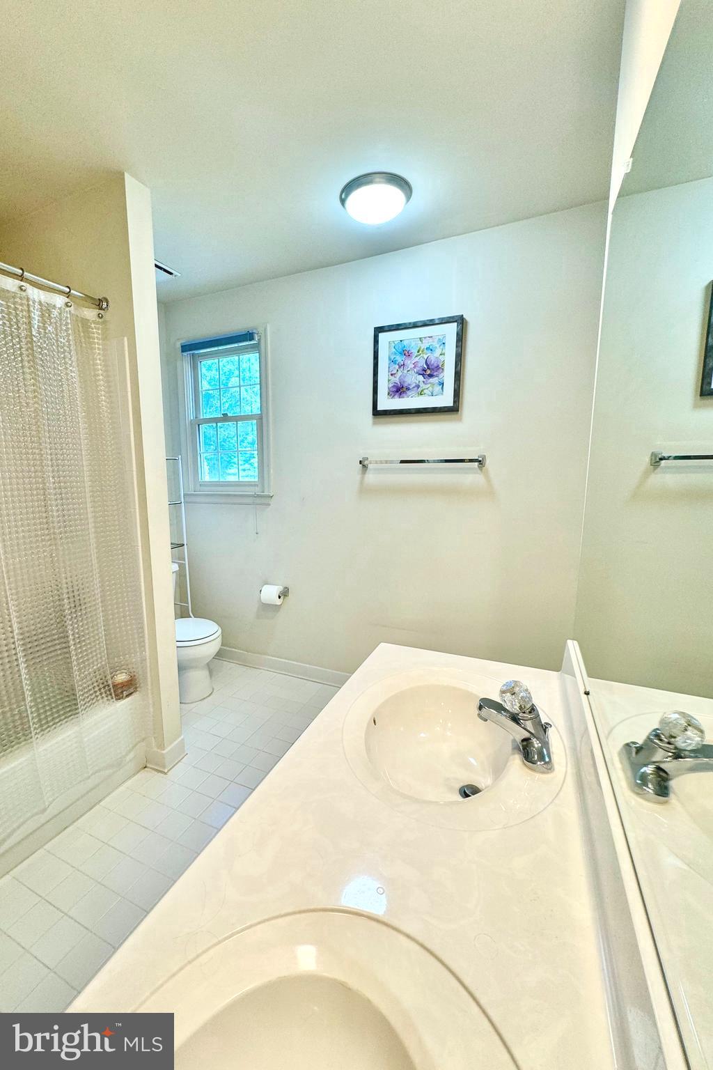 NAPLES MANOR - Residential