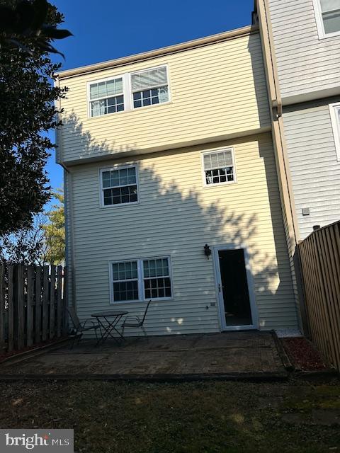 AMBER MEADOWS - Residential