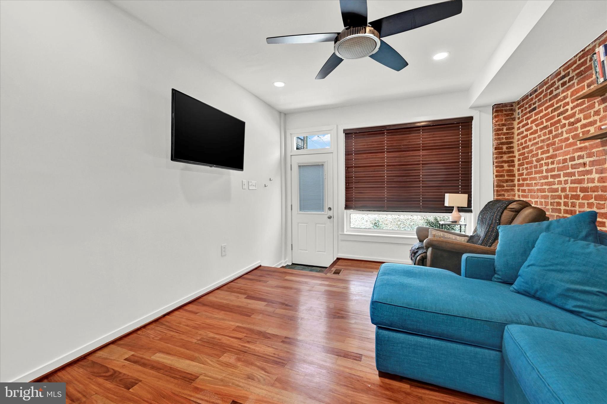 PATTERSON PARK - Residential Lease