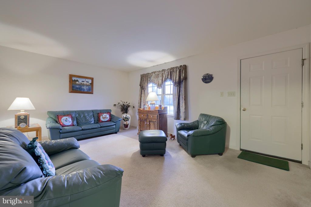 Photo of 125 Retherford Drive, Bainbridge, PA 17502 (MLS # PALA2046392)