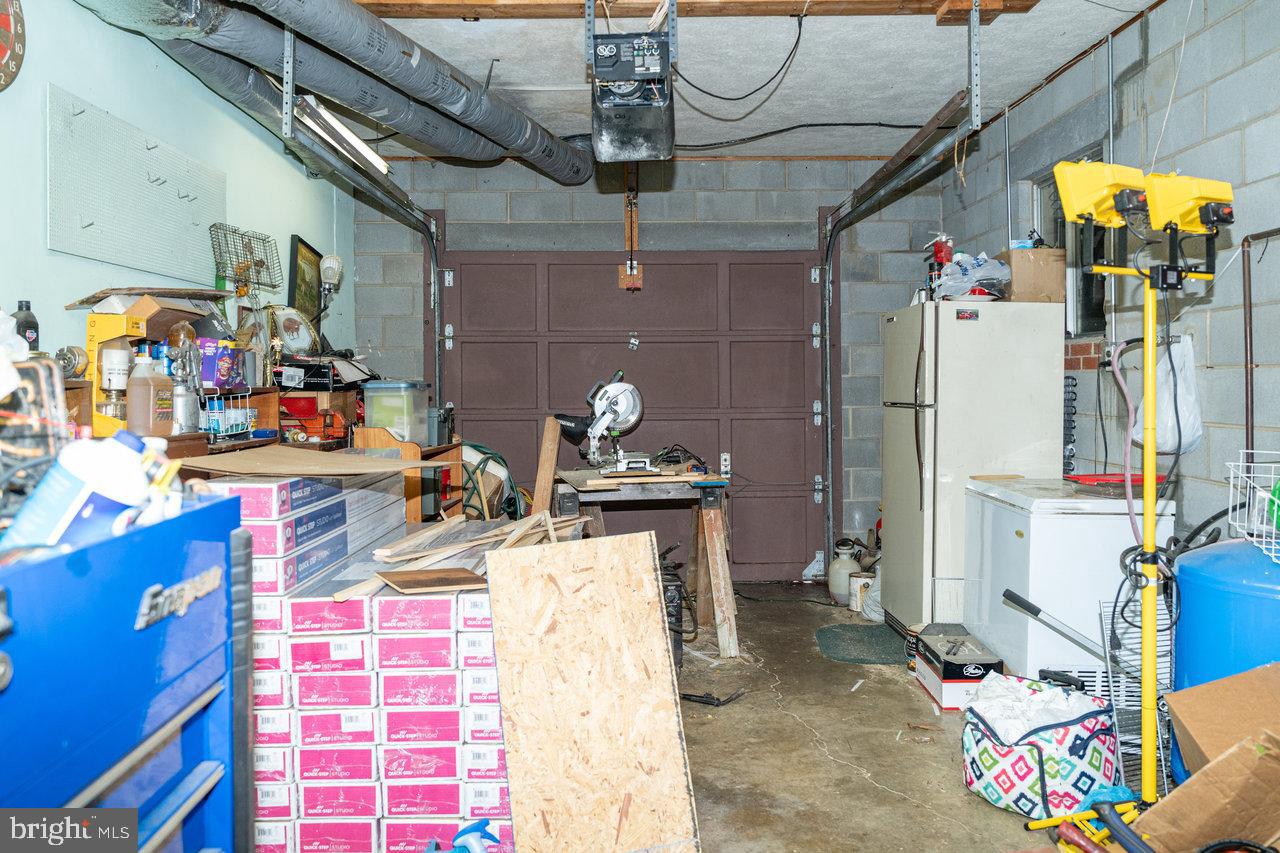 BATTLE CREEK FOREST - Residential