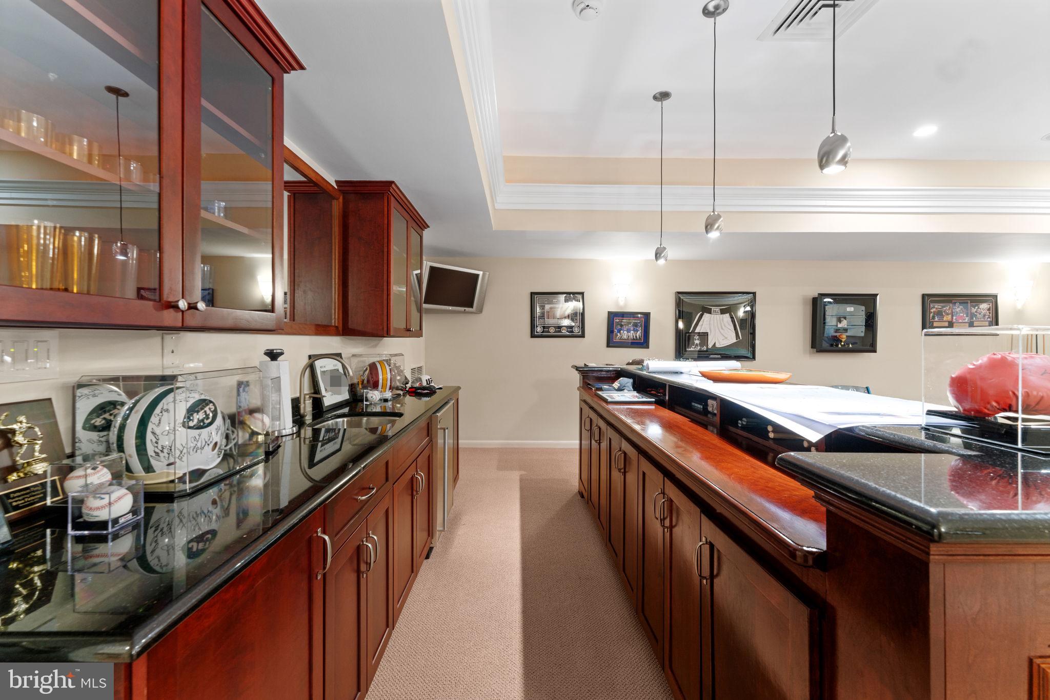 FORESTVILLE - Residential