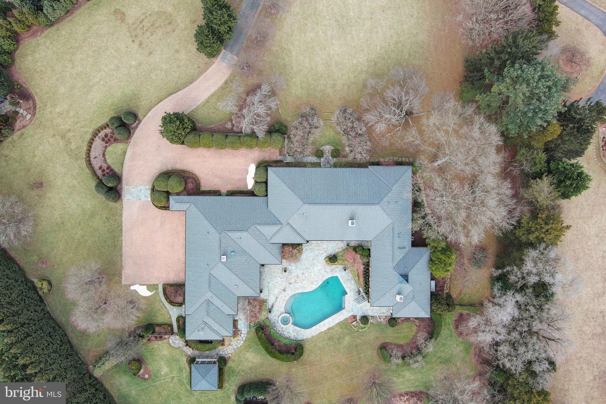 FORESTVILLE - Residential