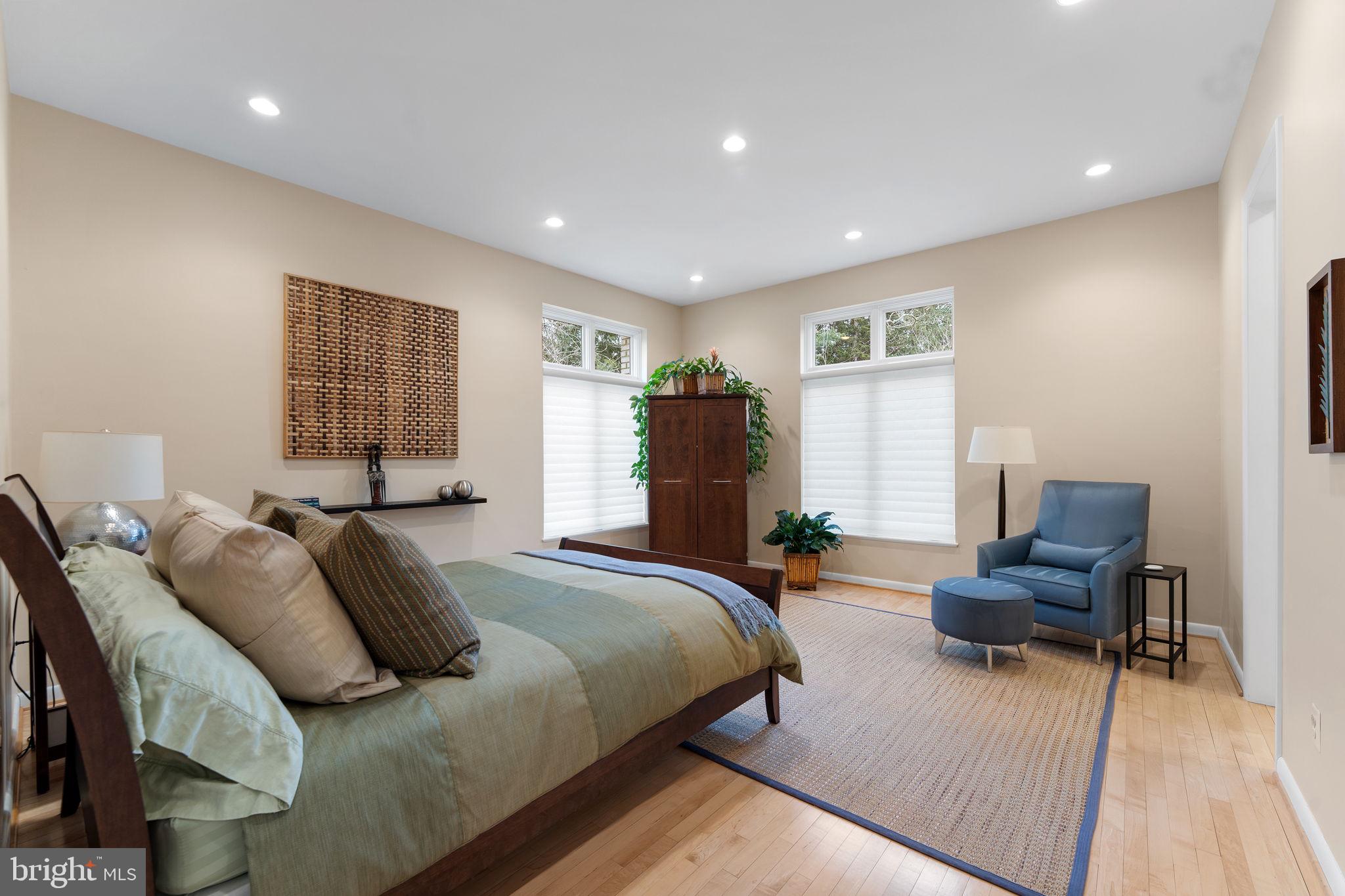 FORESTVILLE - Residential