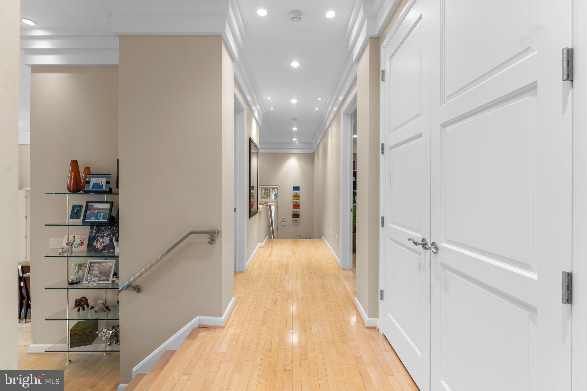 FORESTVILLE - Residential