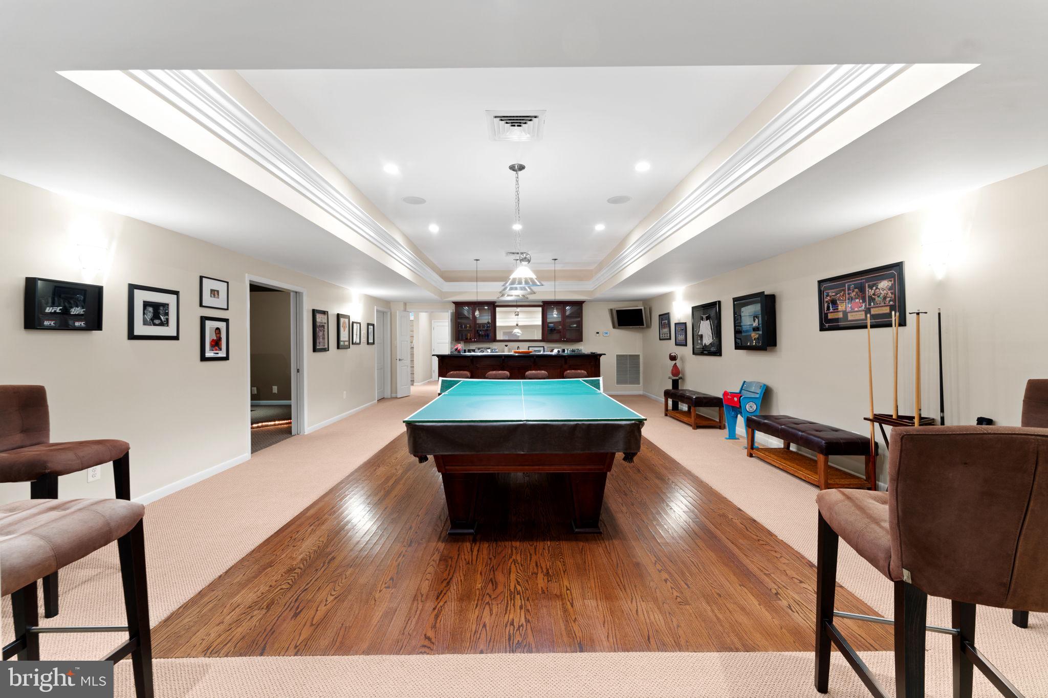 FORESTVILLE - Residential