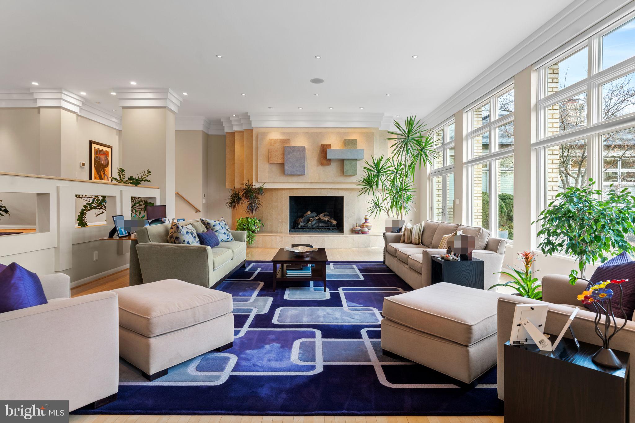 FORESTVILLE - Residential