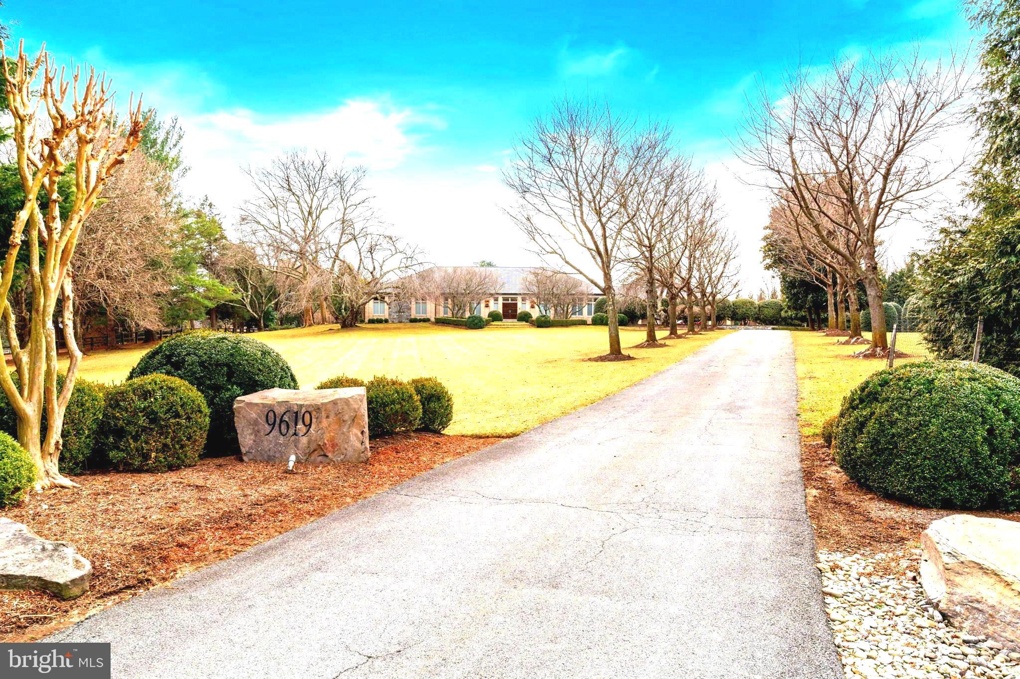 FORESTVILLE - Residential