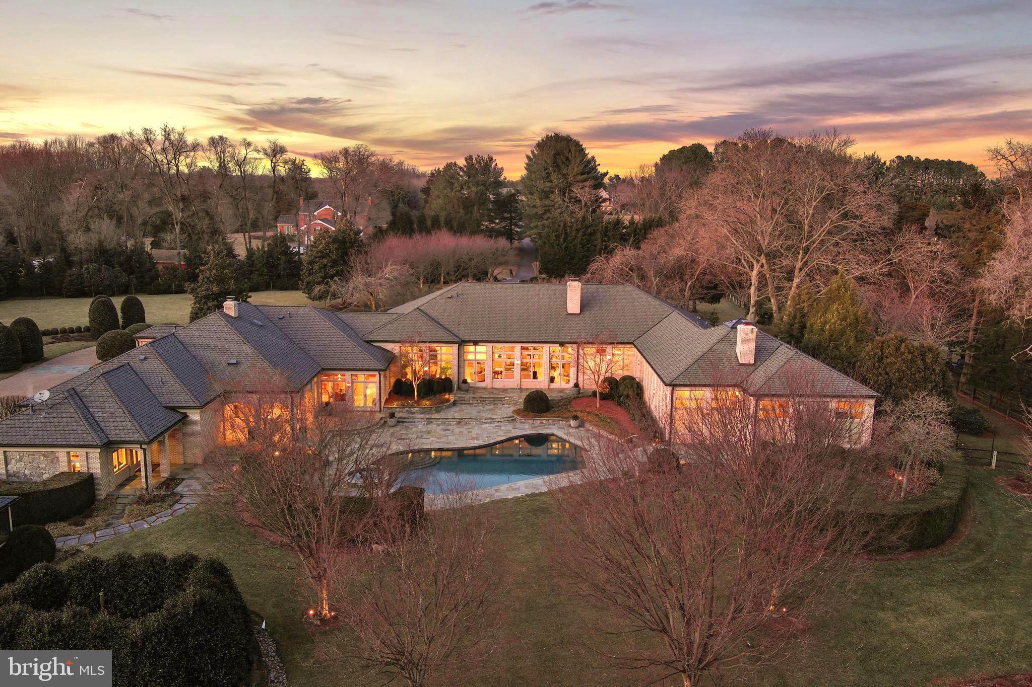 FORESTVILLE - Residential