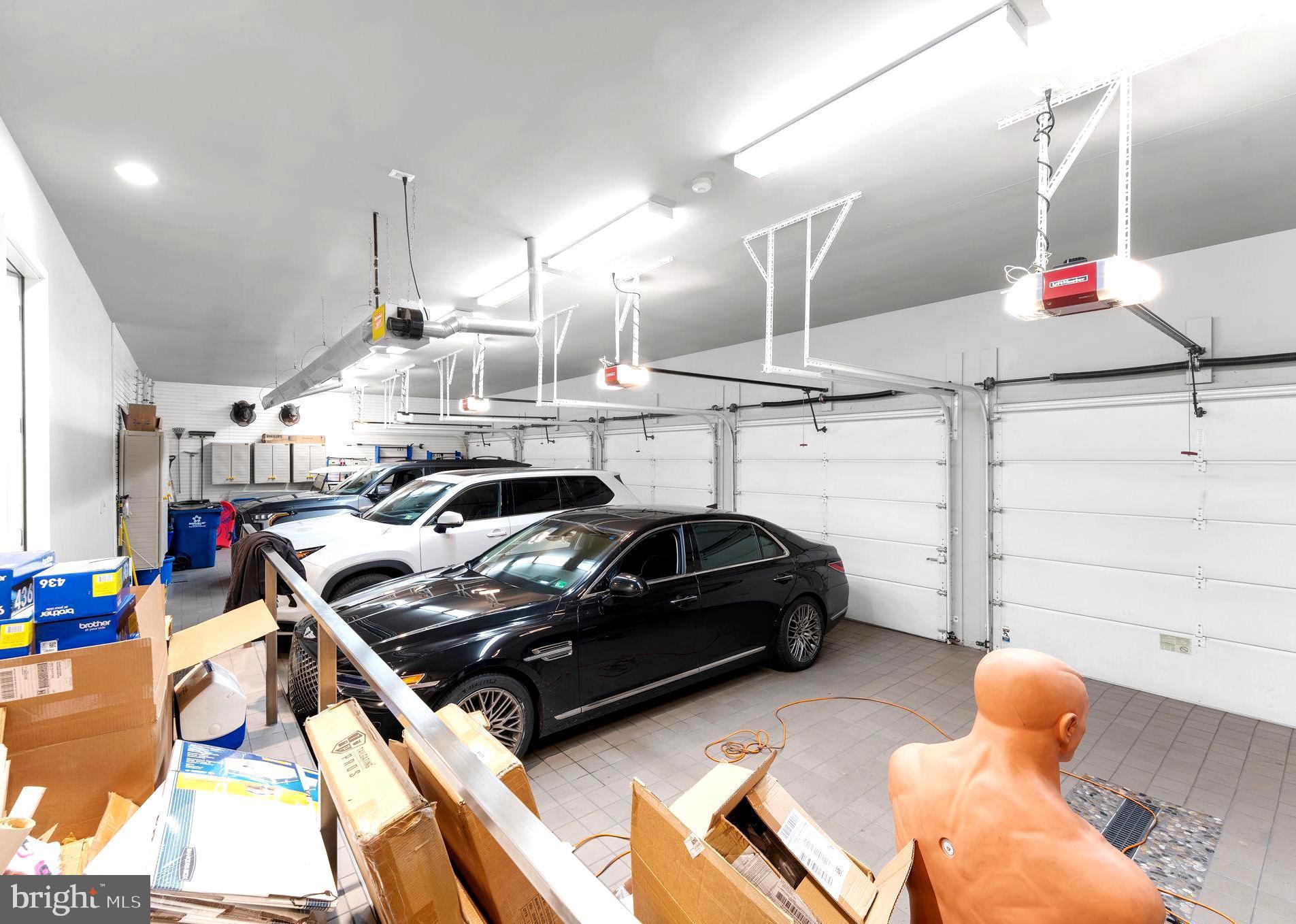 FORESTVILLE - Residential