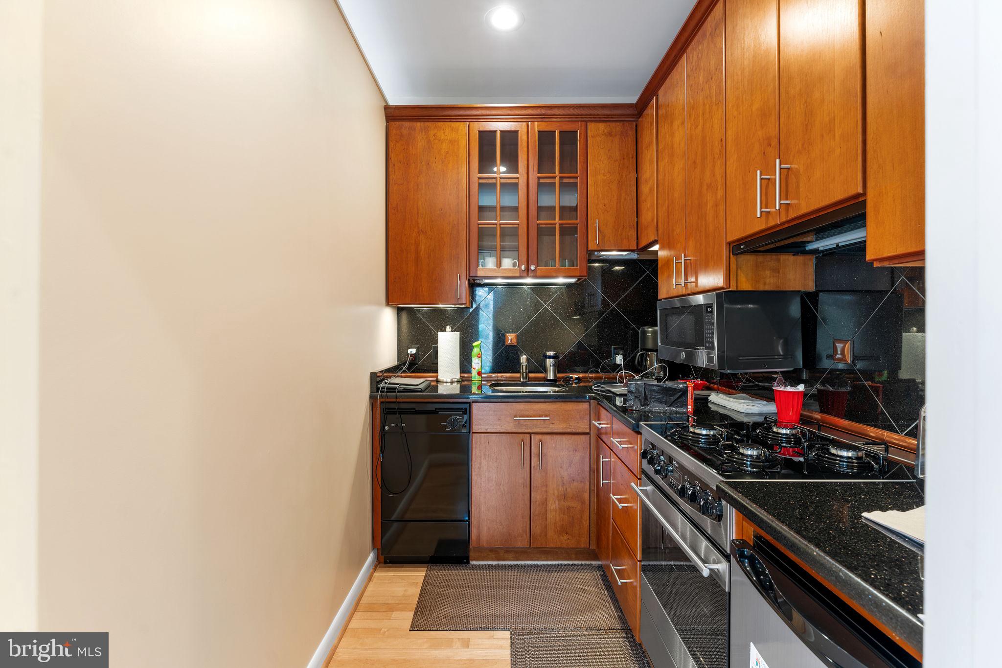 FORESTVILLE - Residential