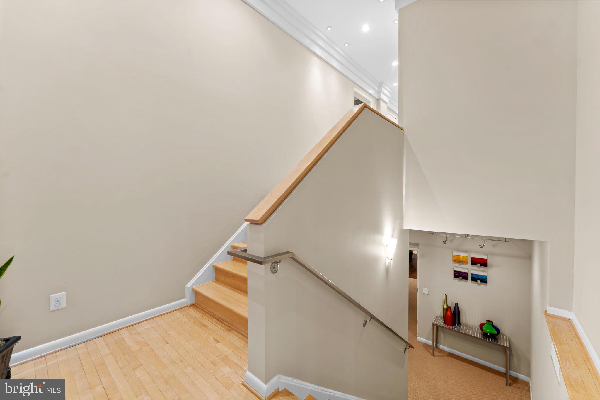 FORESTVILLE - Residential