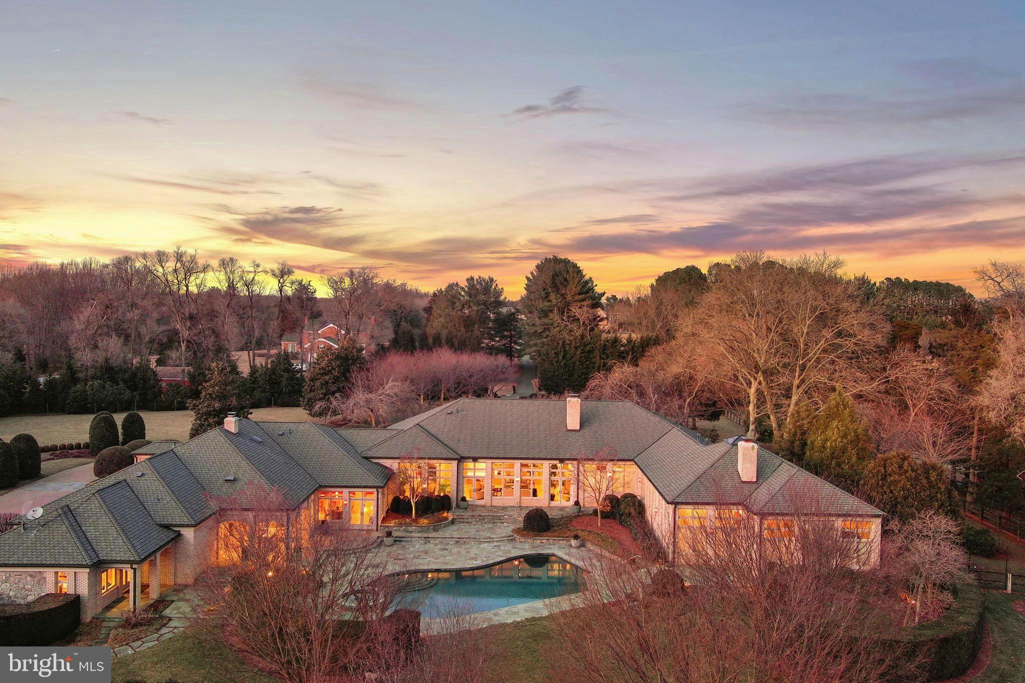 9619 GEORGETOWN PIKE