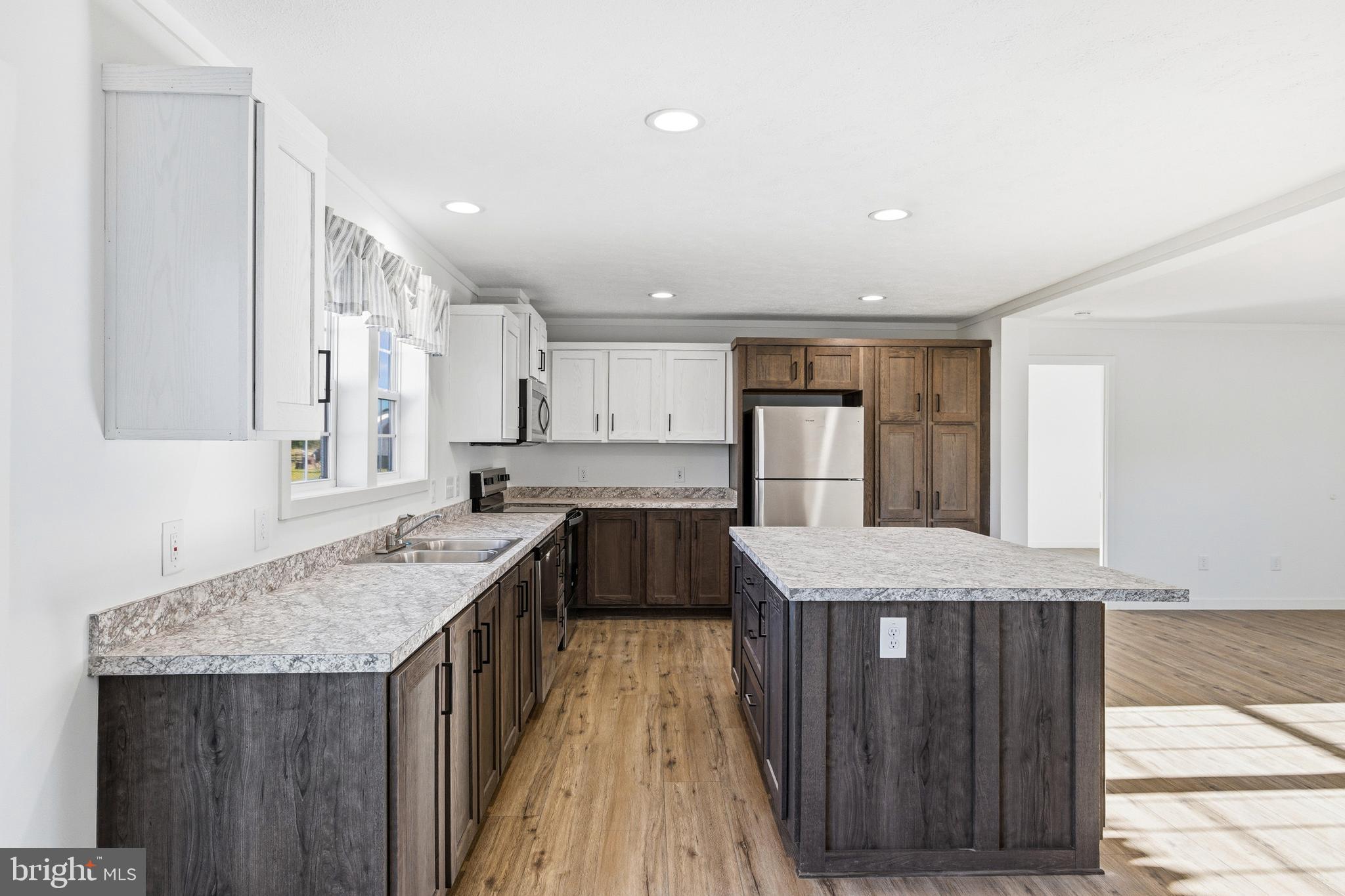 TOWN OF STANLEY - Residential