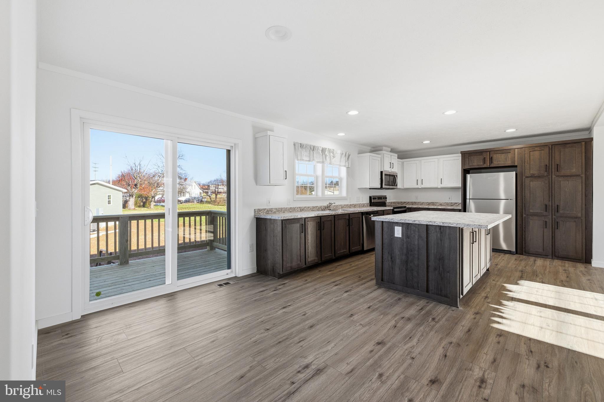 TOWN OF STANLEY - Residential