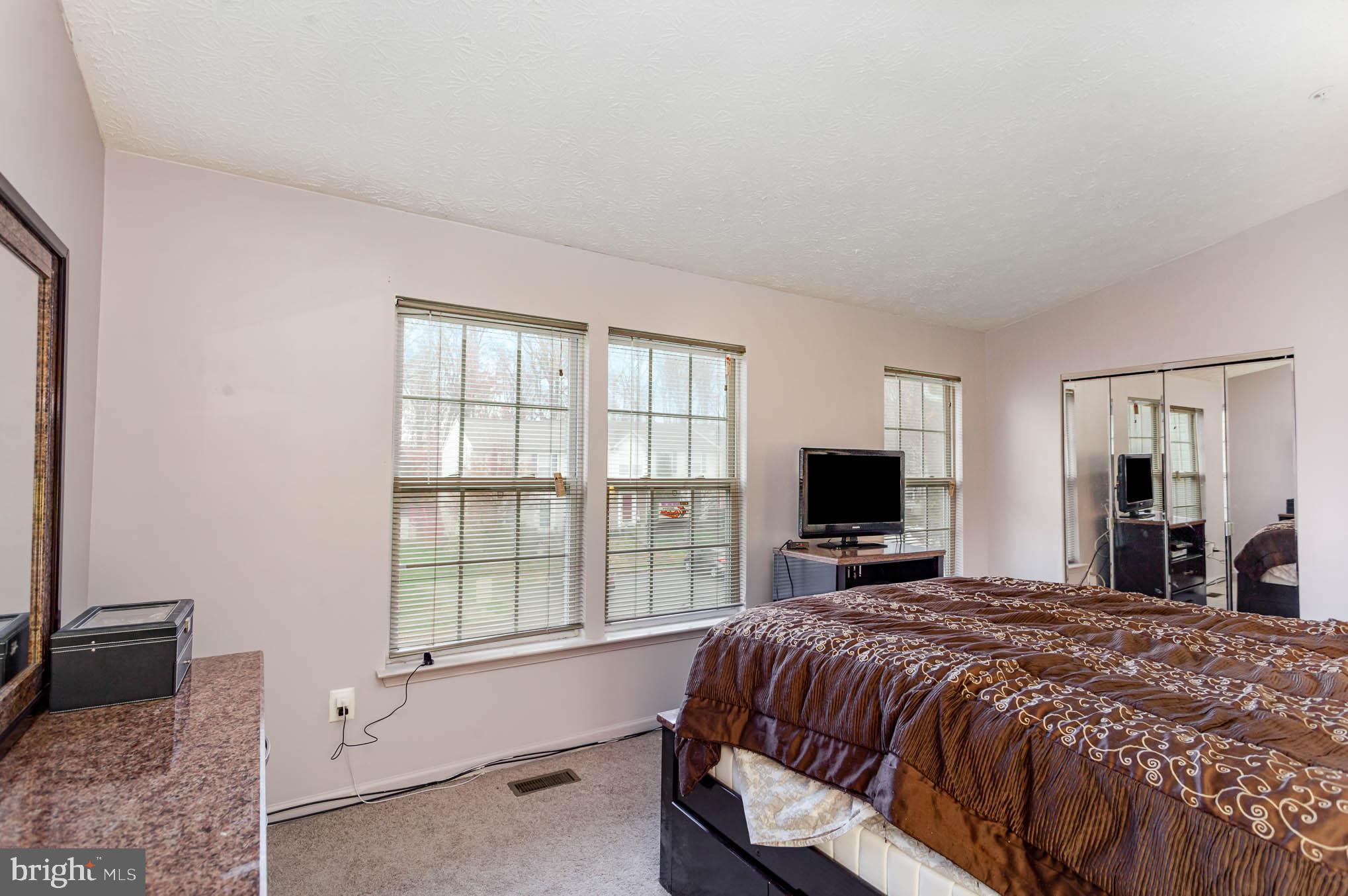 NEW HAVEN WOODS - Residential