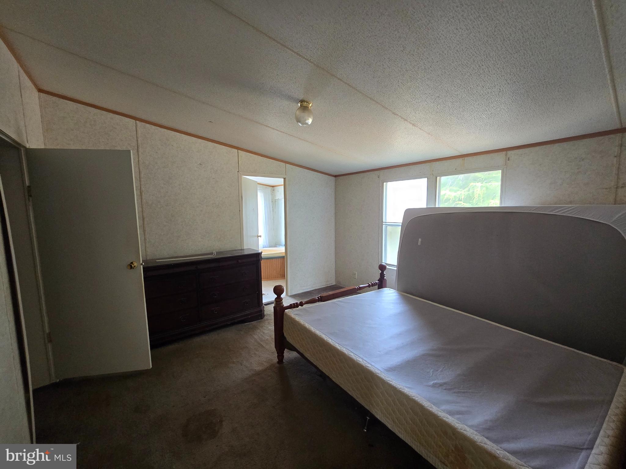 MERRY MEADOWS - Residential