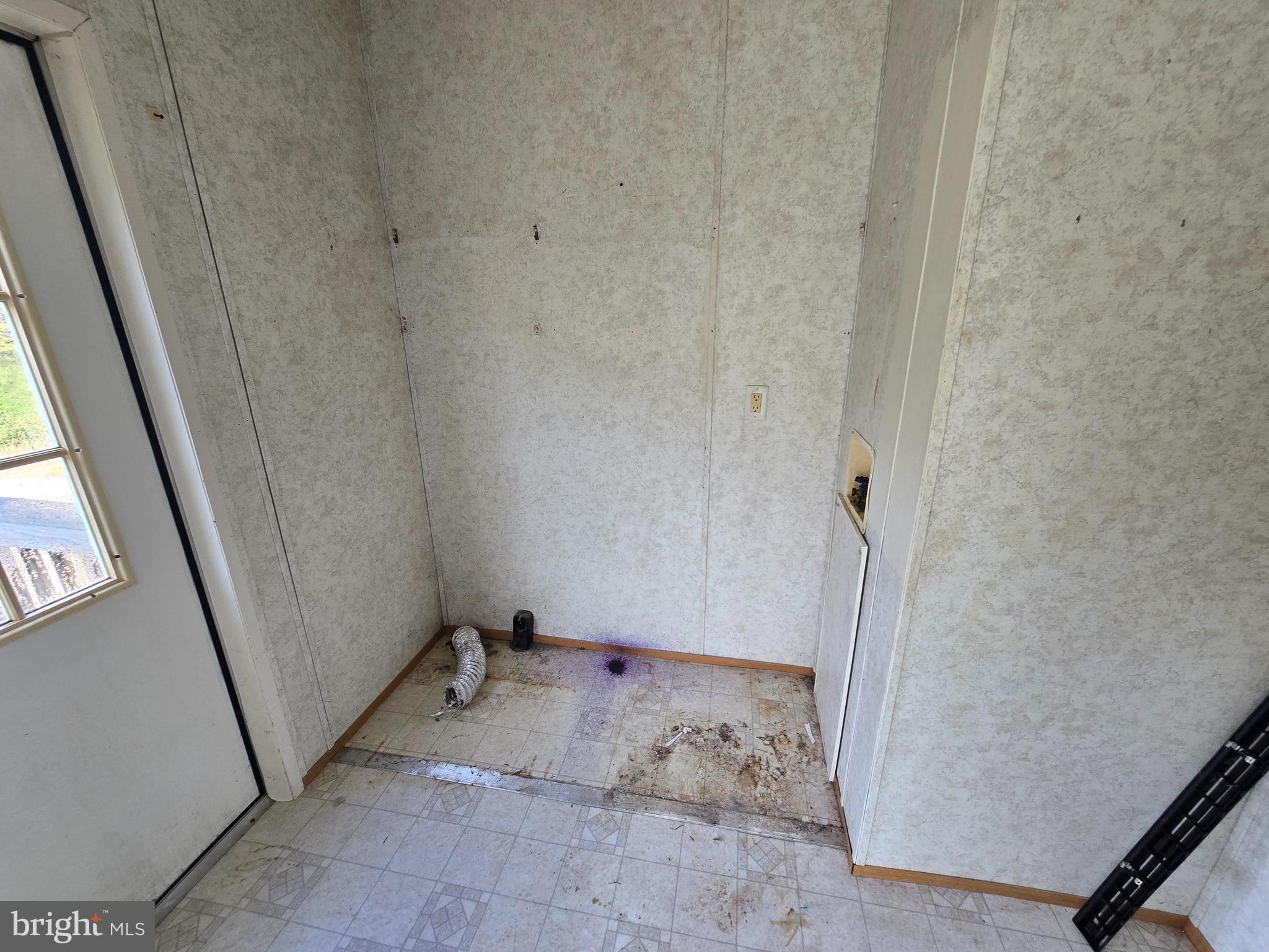 MERRY MEADOWS - Residential