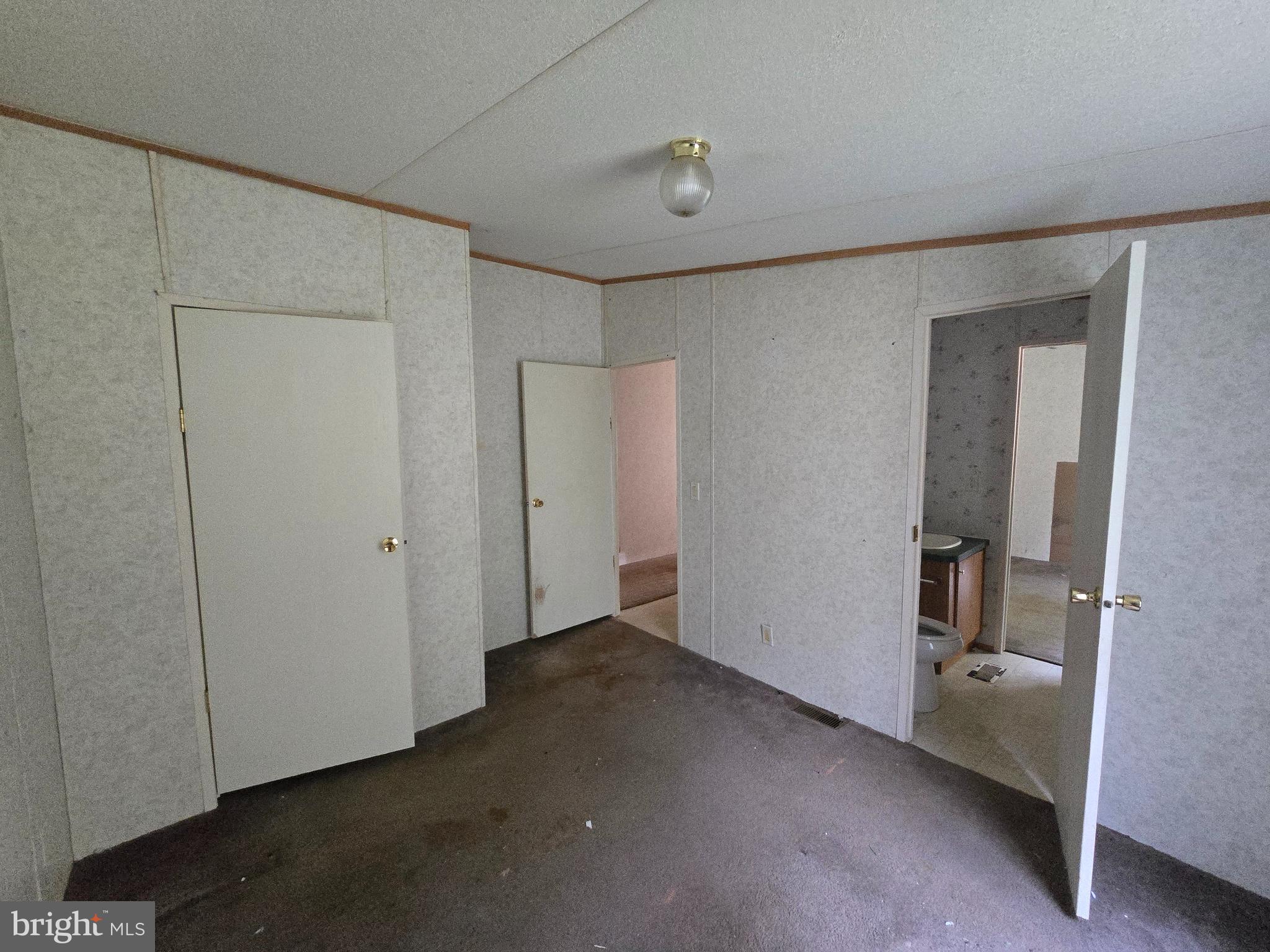 MERRY MEADOWS - Residential