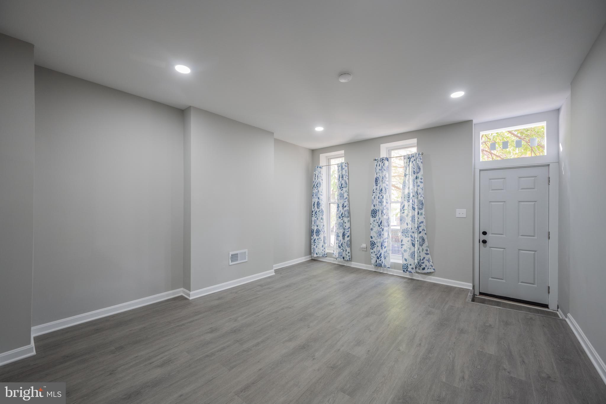 OLIVER - Residential
