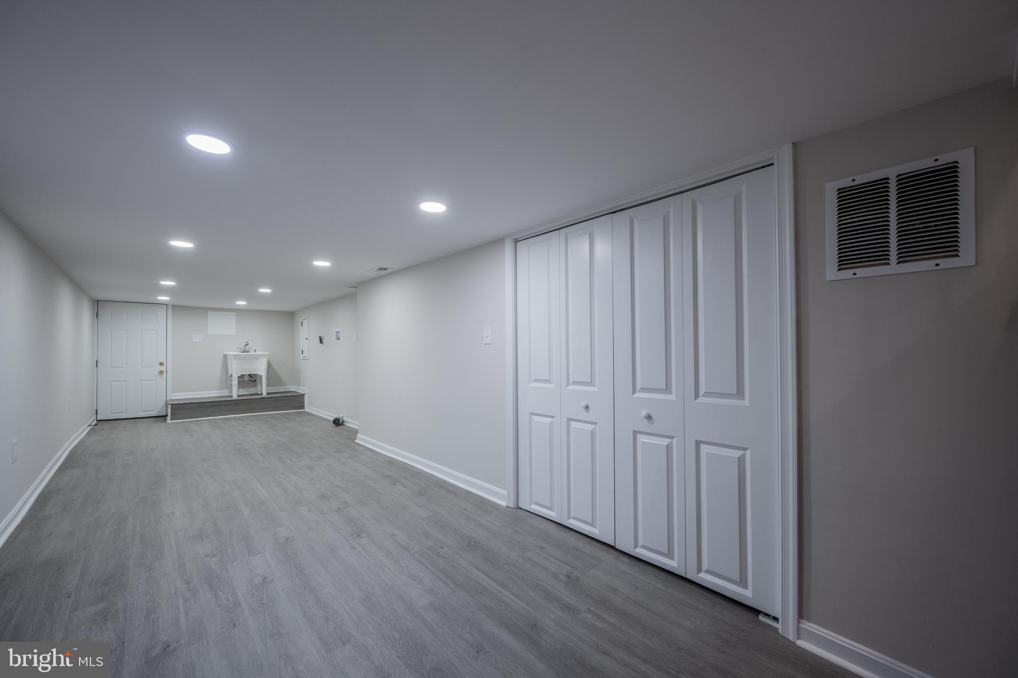 OLIVER - Residential