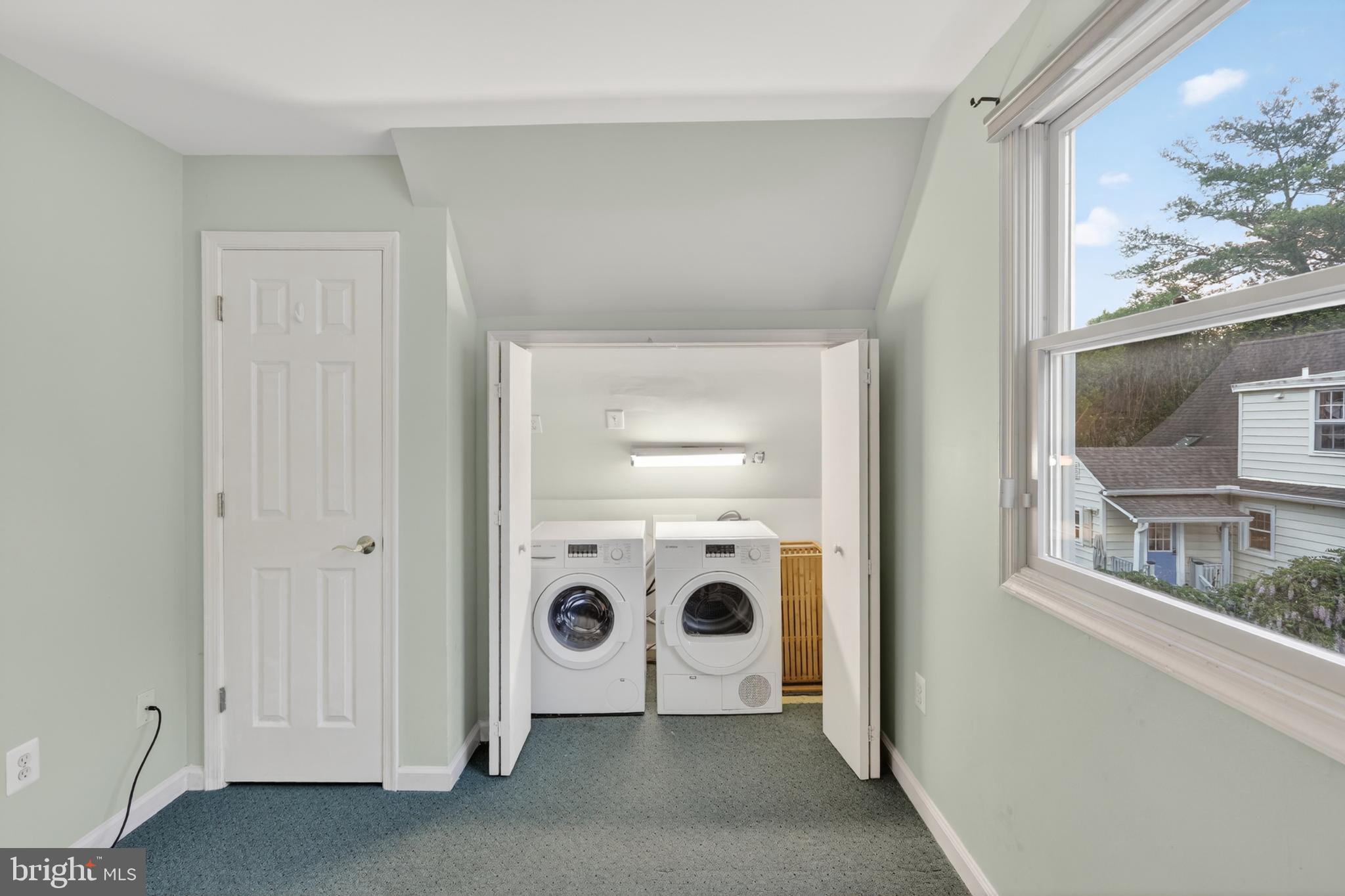 NORWOOD HEIGHTS - Residential