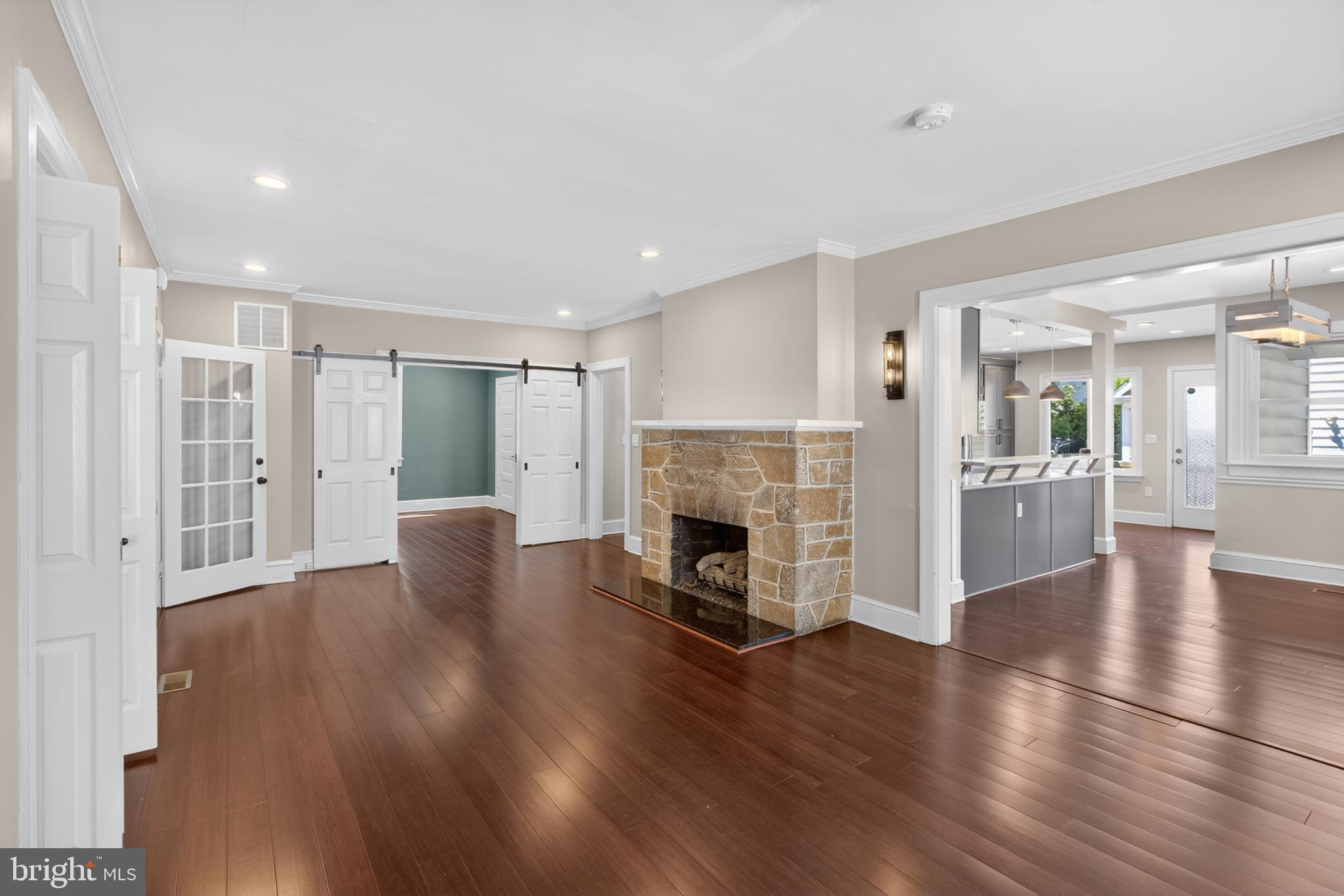 NORWOOD HEIGHTS - Residential
