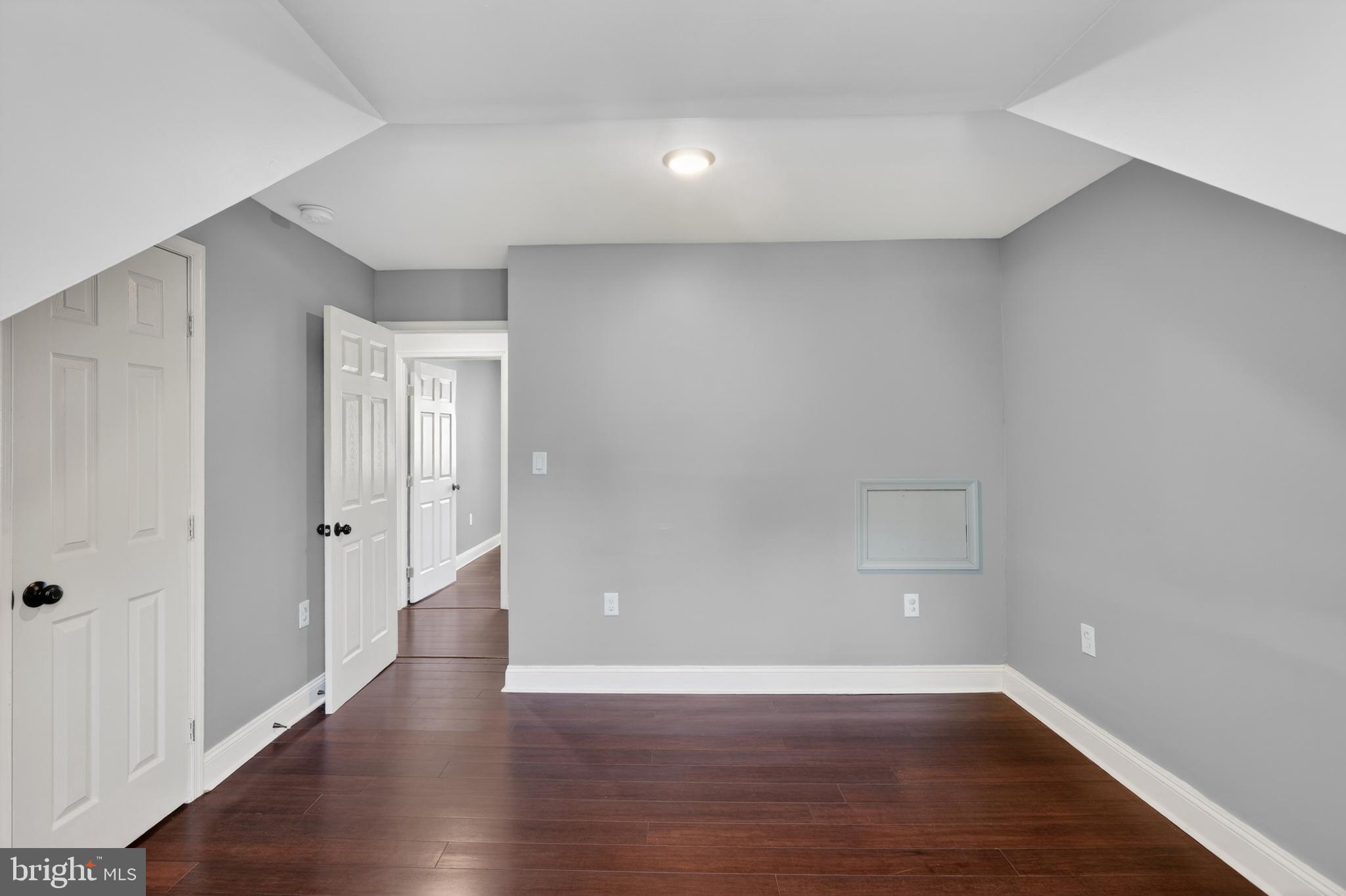 NORWOOD HEIGHTS - Residential