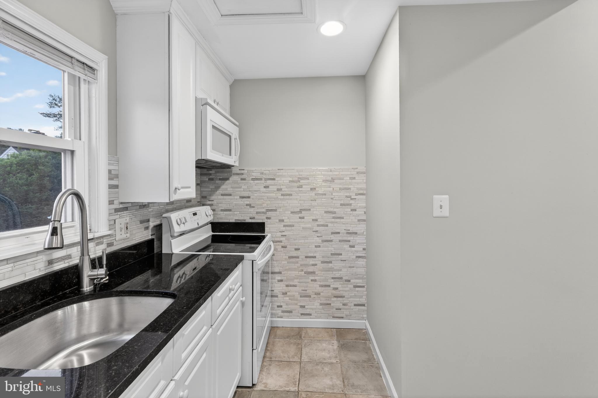 NORWOOD HEIGHTS - Residential