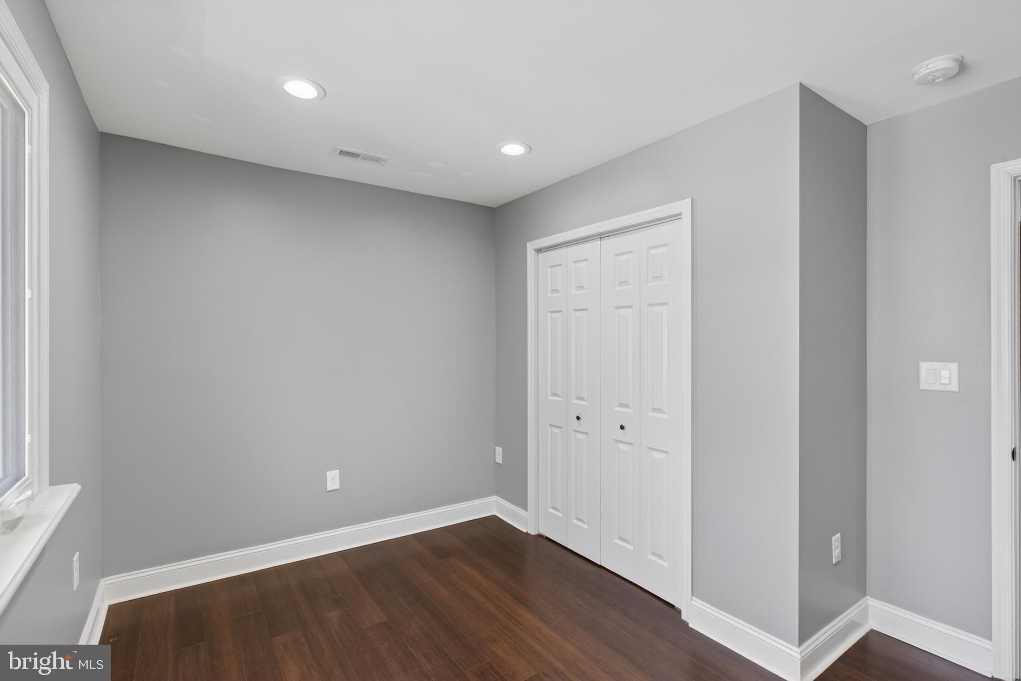 NORWOOD HEIGHTS - Residential