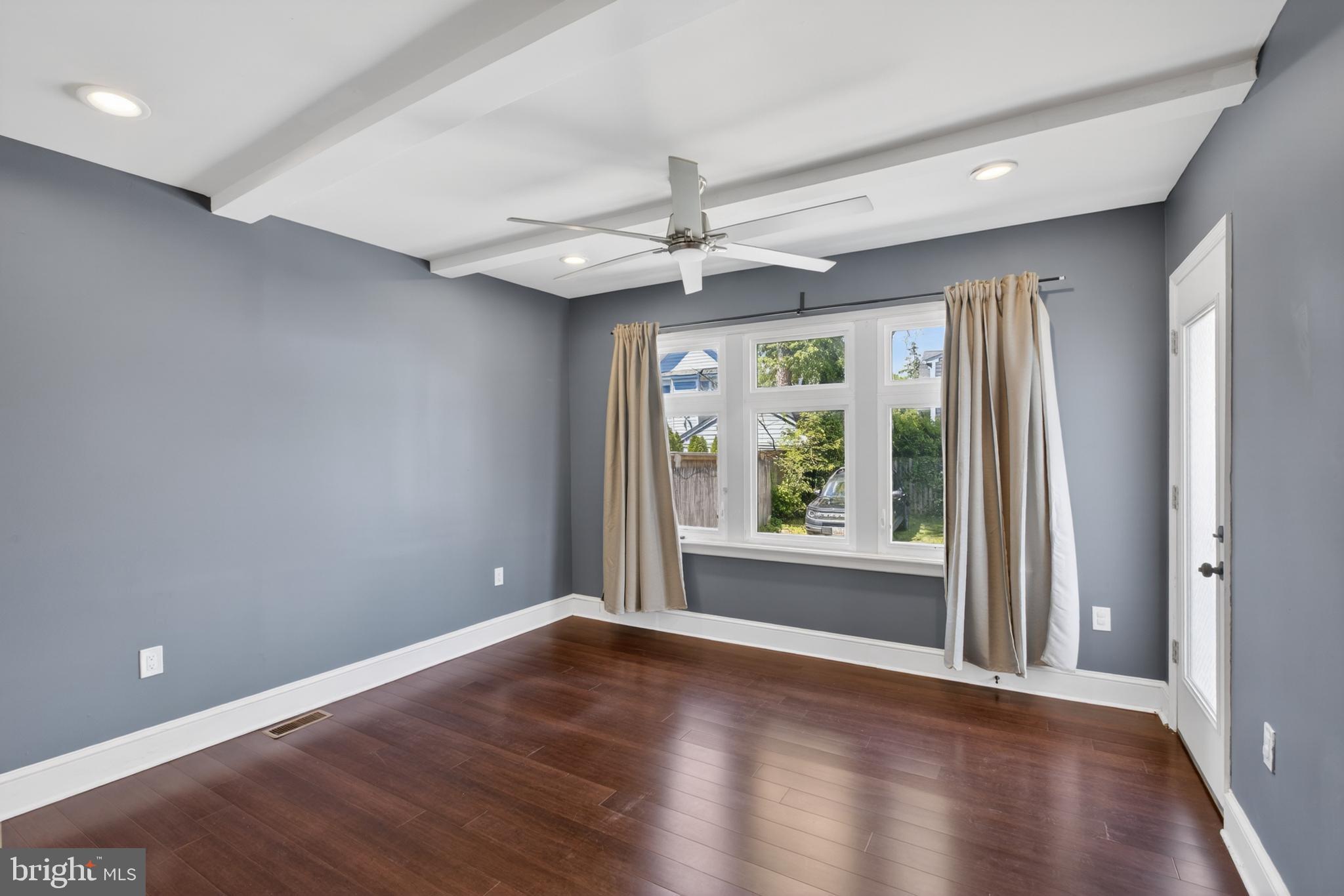NORWOOD HEIGHTS - Residential