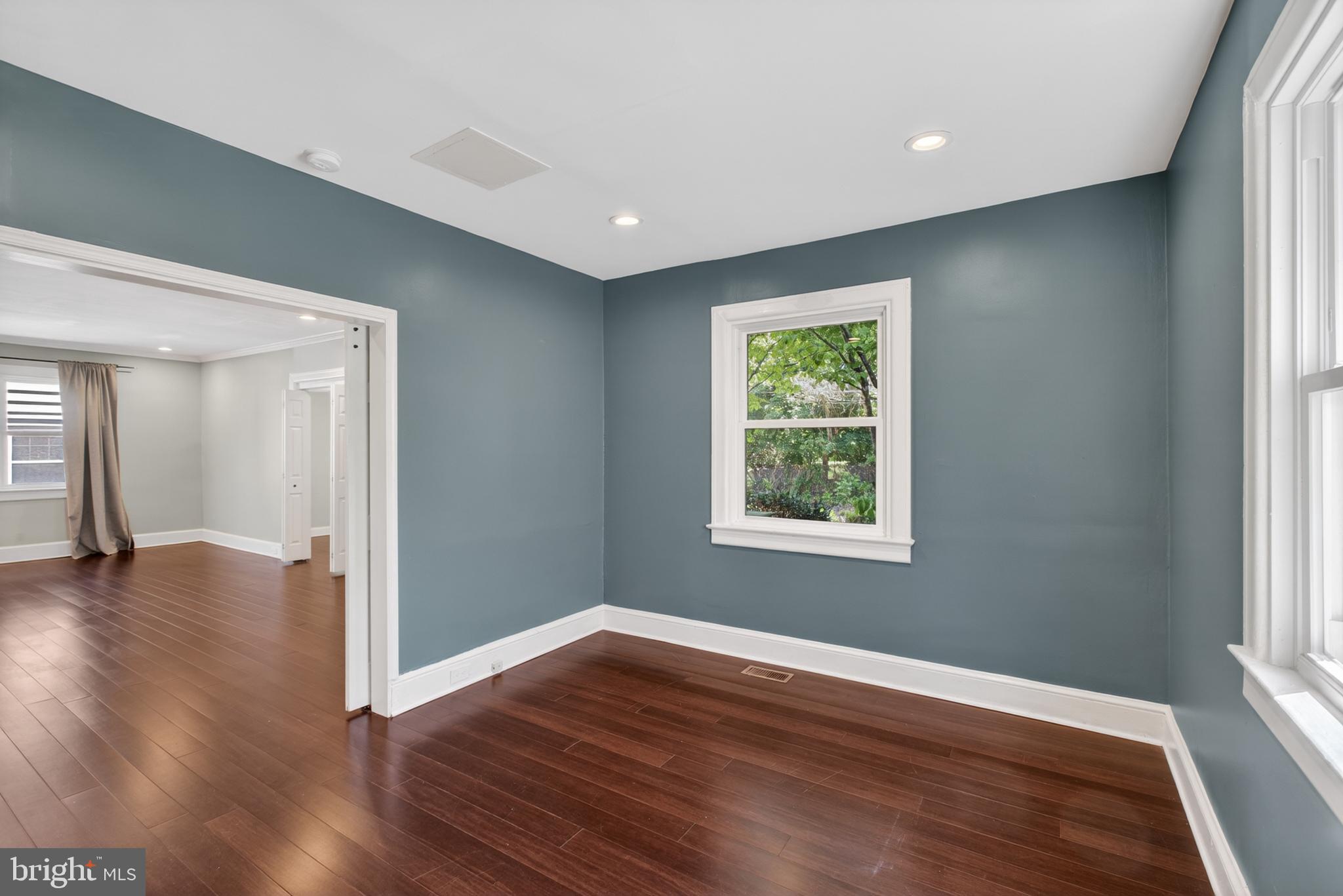 NORWOOD HEIGHTS - Residential