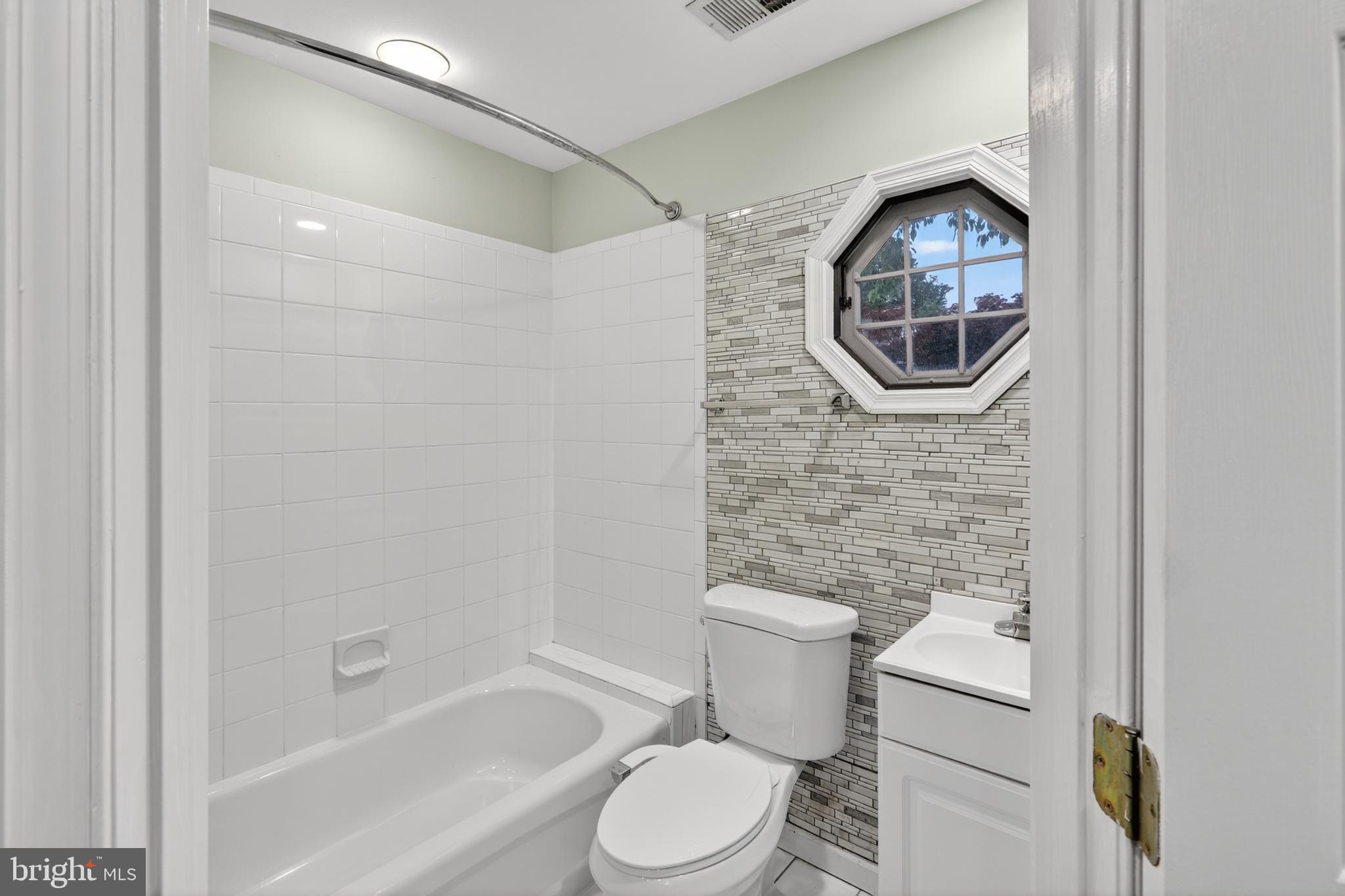 NORWOOD HEIGHTS - Residential