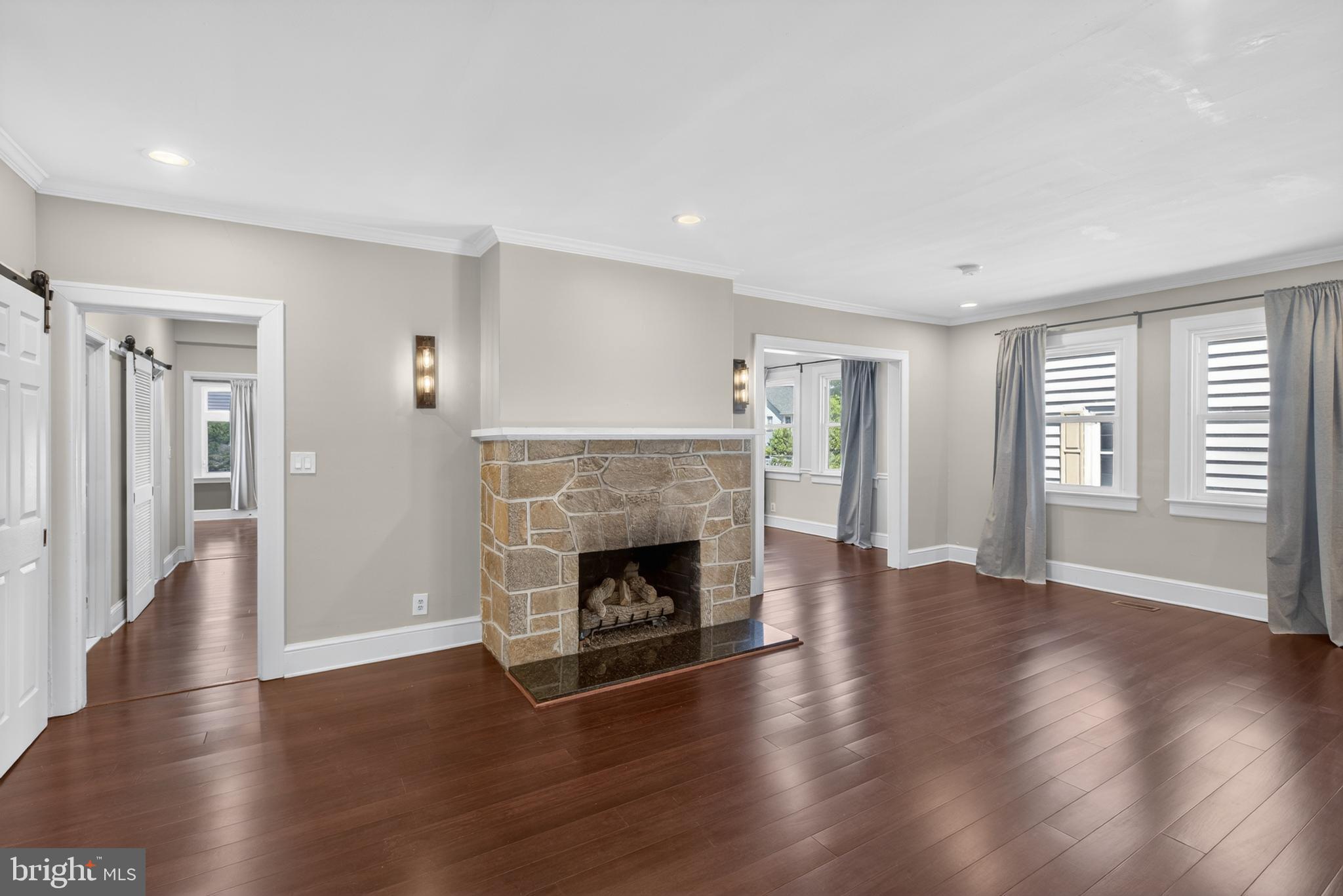 NORWOOD HEIGHTS - Residential