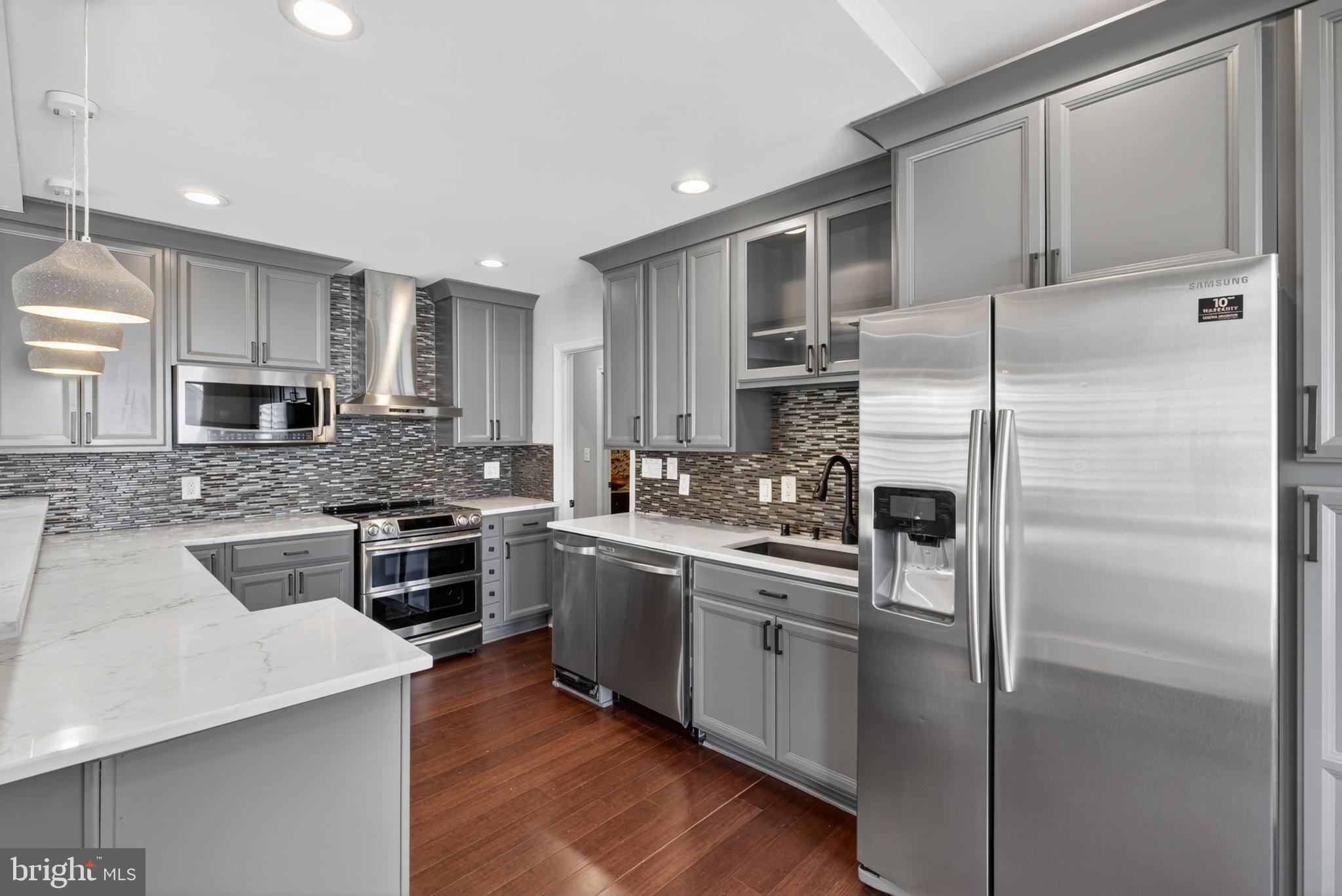 NORWOOD HEIGHTS - Residential
