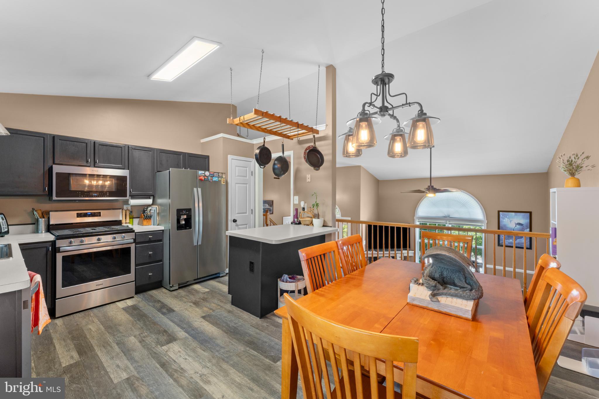 OAKLAND PARK - Residential