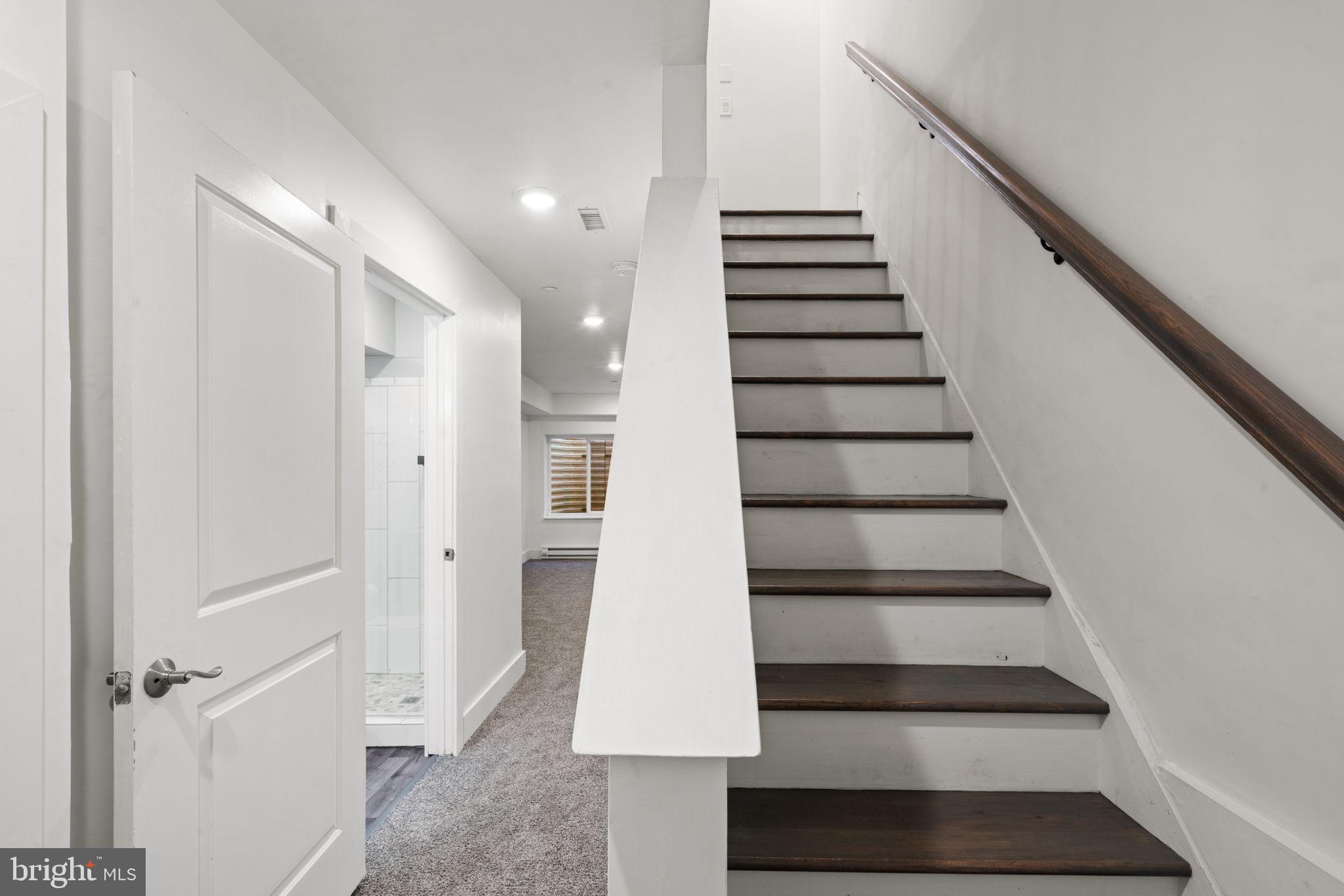 OLDE KENSINGTON - Residential