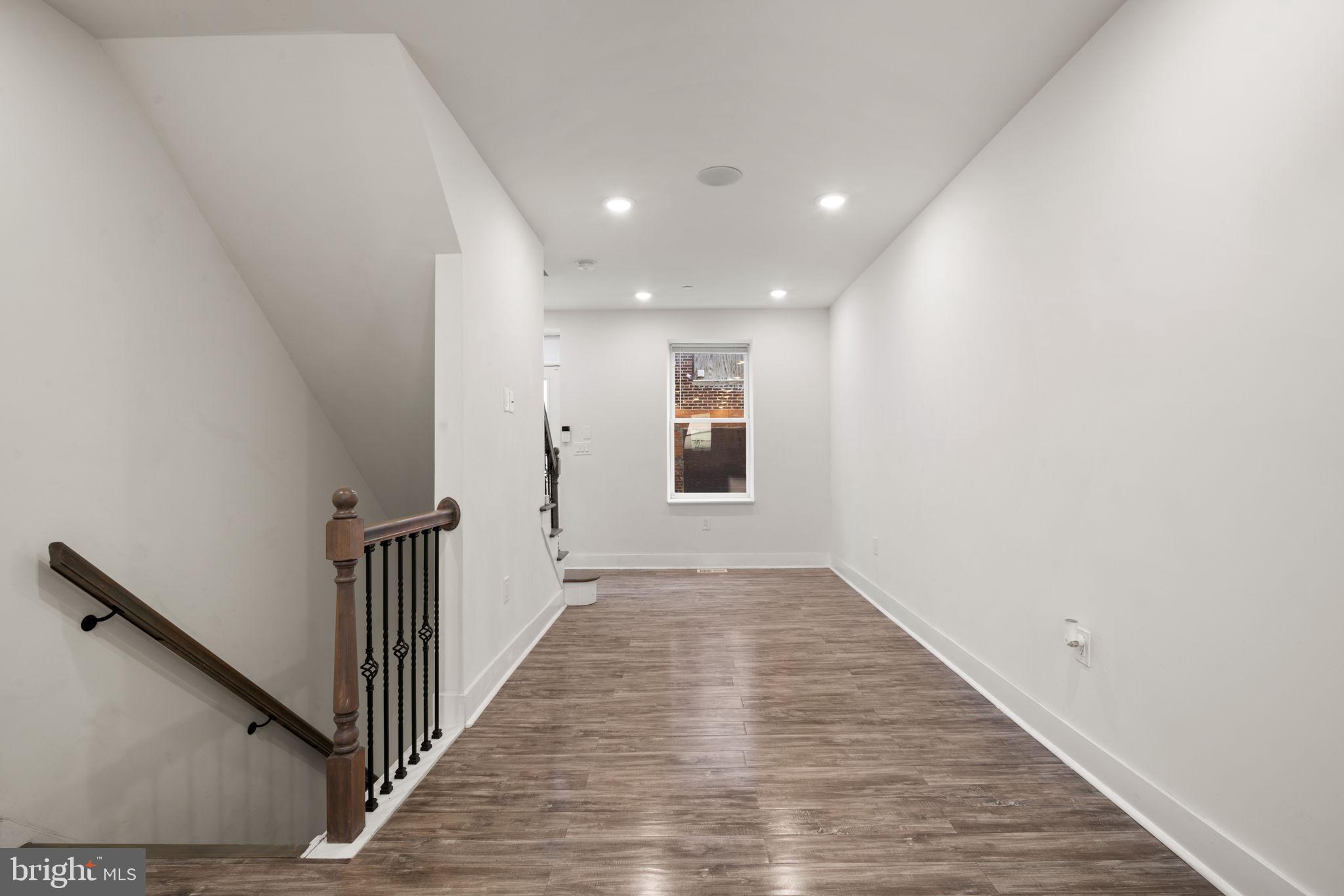 OLDE KENSINGTON - Residential