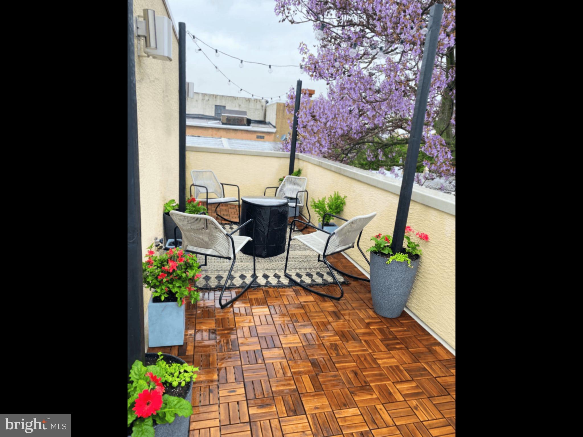 OLDE KENSINGTON - Residential