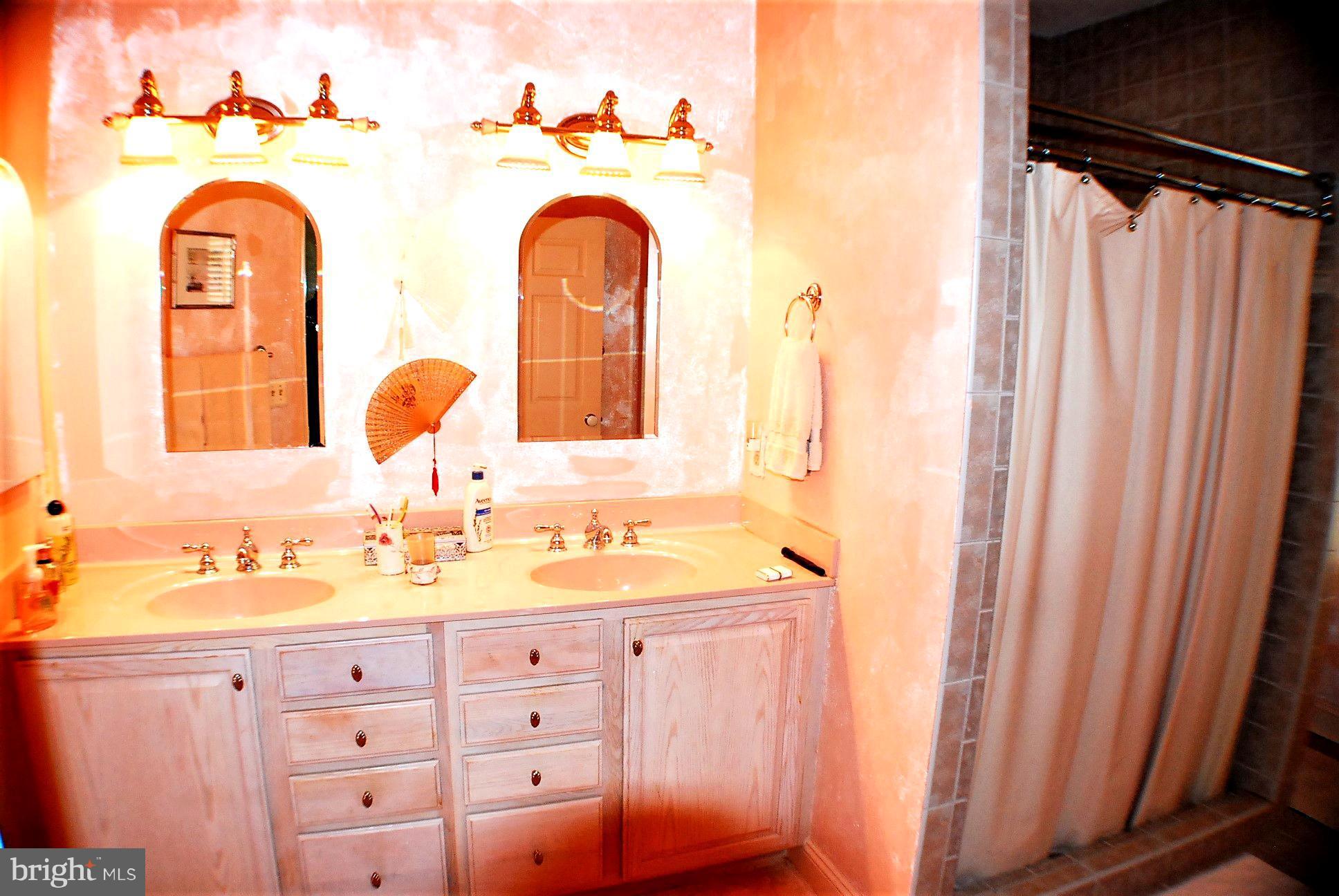 SHANNONDALE - Residential