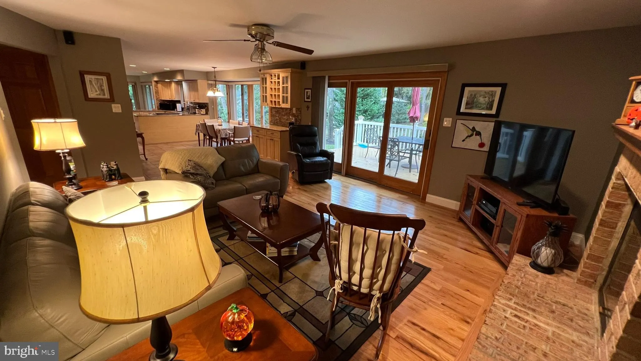 Voorhees, New Jersey 08043, United States, 3 Bedrooms Bedrooms, ,3 BathroomsBathrooms,Residential,Pending,42075