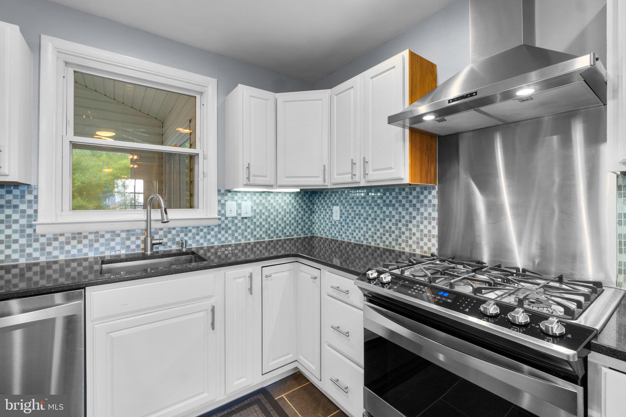 COCKEYSVILLE - Residential